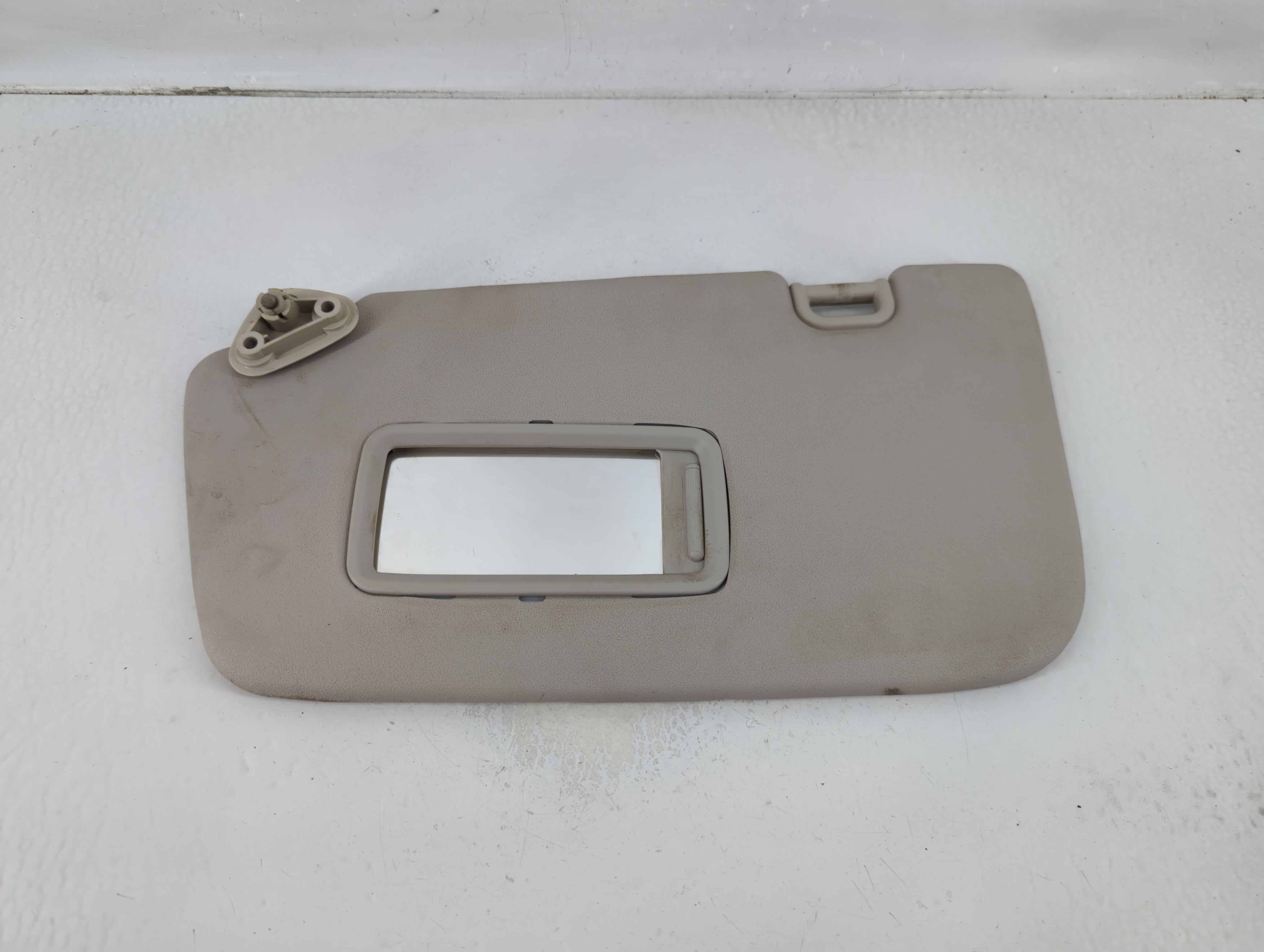 Picture of 2008-2014 Subaru Impreza Driver Sun Visor Mirror Left Sunvisor 1129728