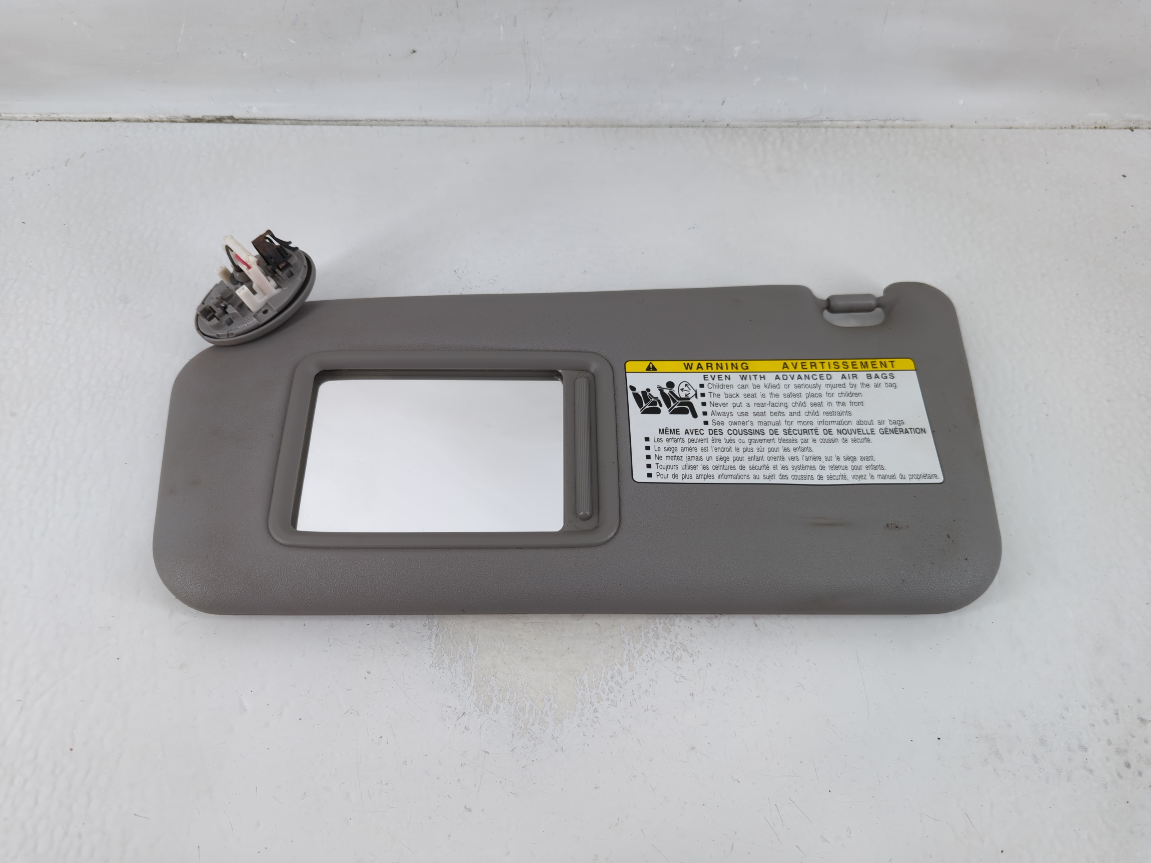 Picture of 2006-2009 Toyota Rav4 Driver Sun Visor Mirror Left Sunvisor Grey 1129731