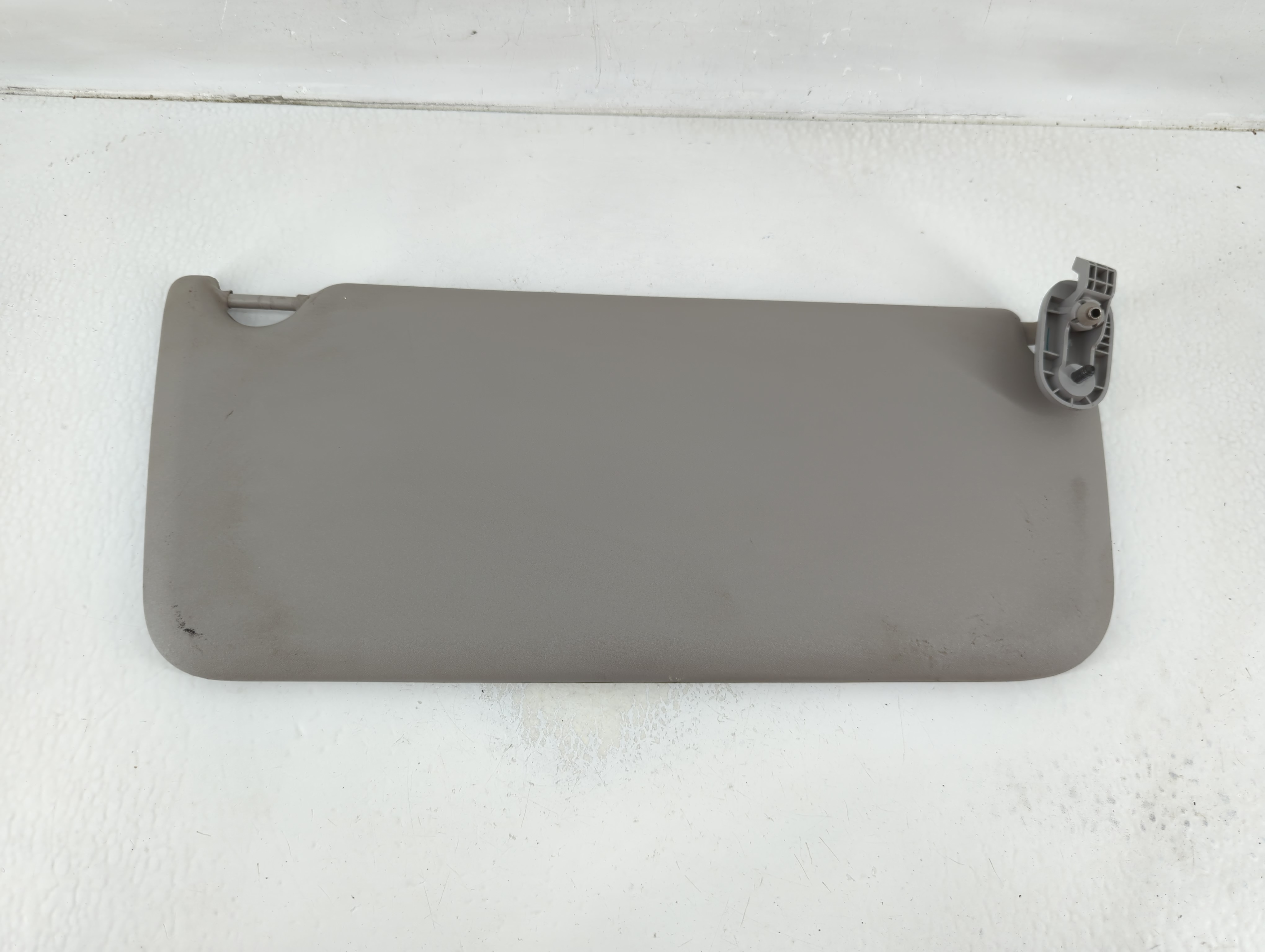 2017 Nissan Nv200 Passenger Sun Visor Mirror Right Sunvisor Grey 1129737 - Oemusedautoparts1.com