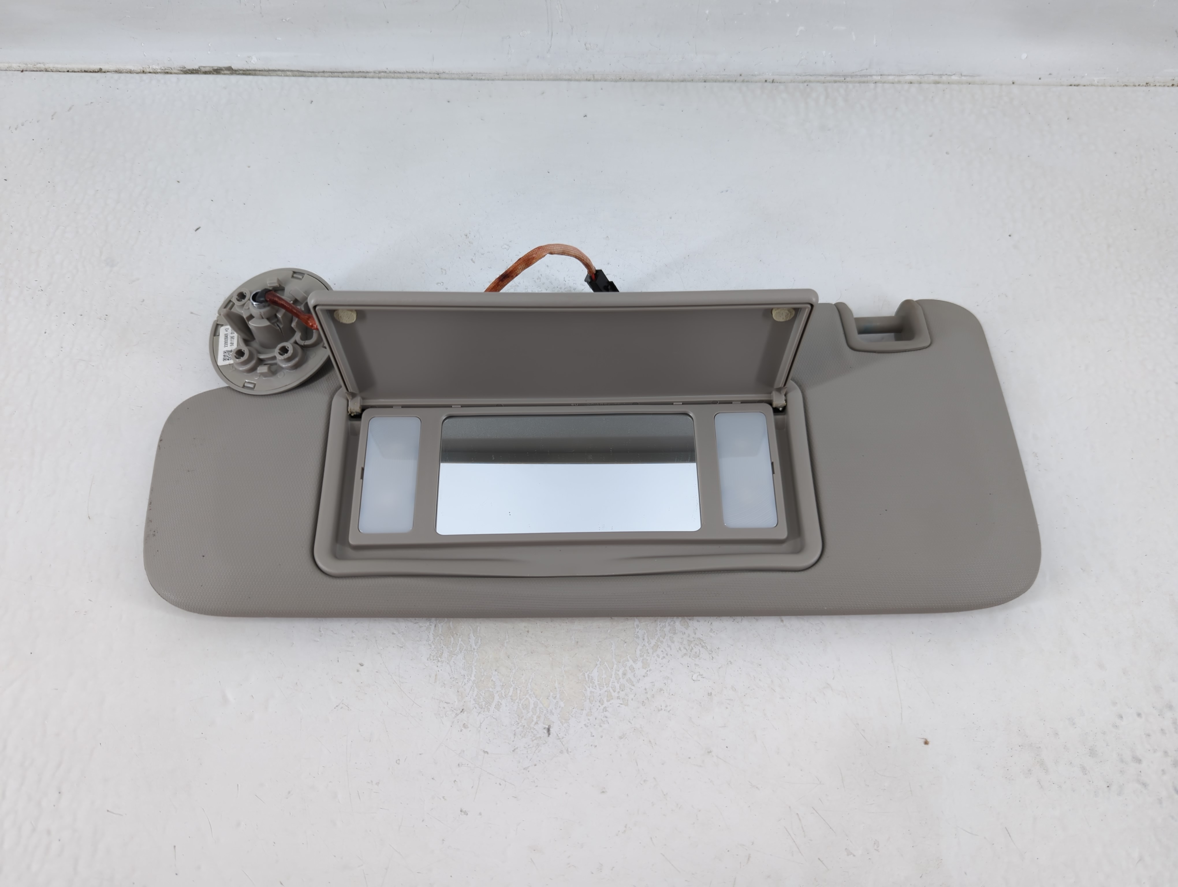Picture of 2011-2015 Buick Regal Driver Sun Visor Mirror Left Sunvisor Light Gray 1129803