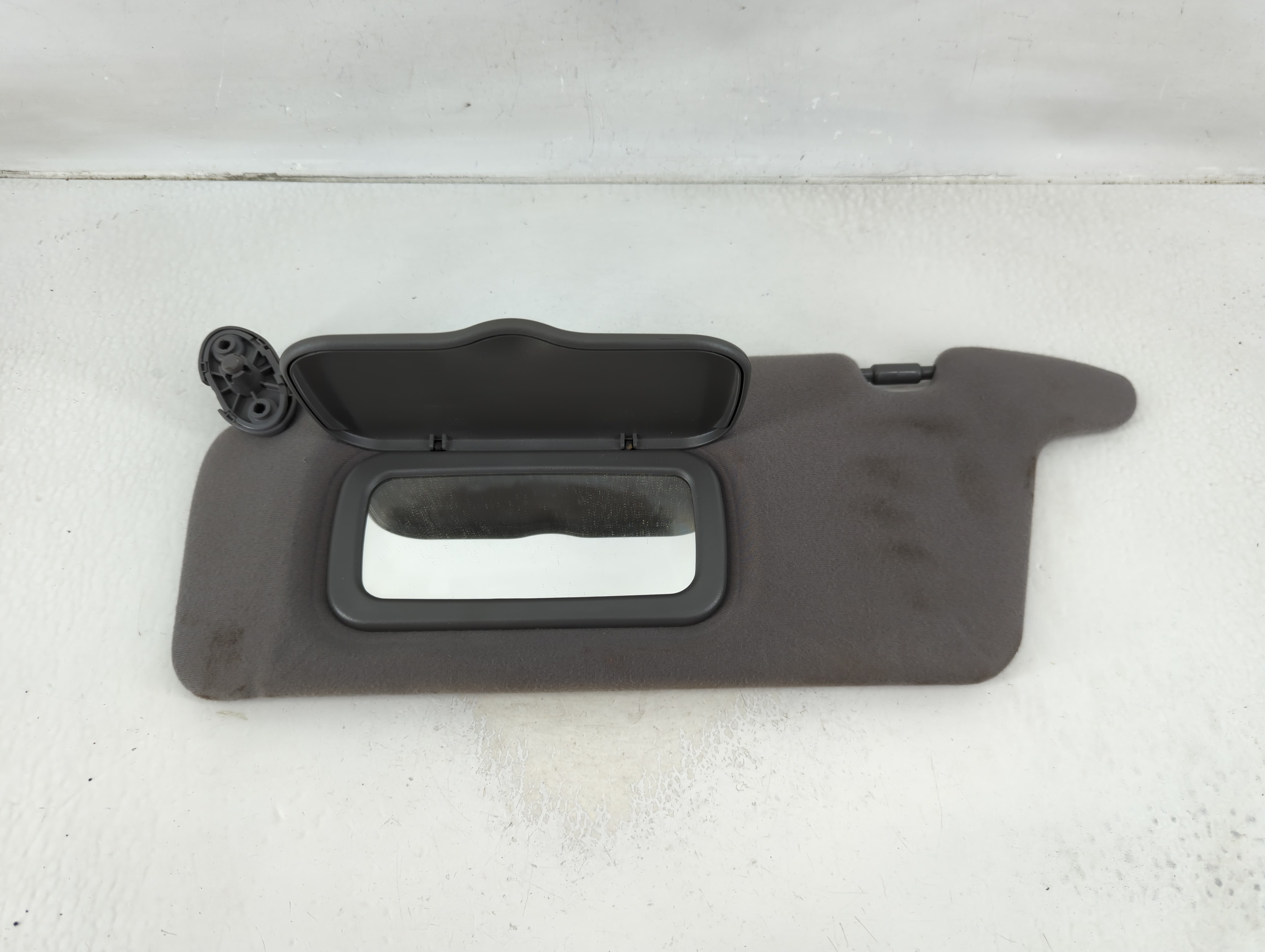 Picture of 2001-2005 Honda Civic Passenger Sun Visor Mirror Right Sunvisor 1129859