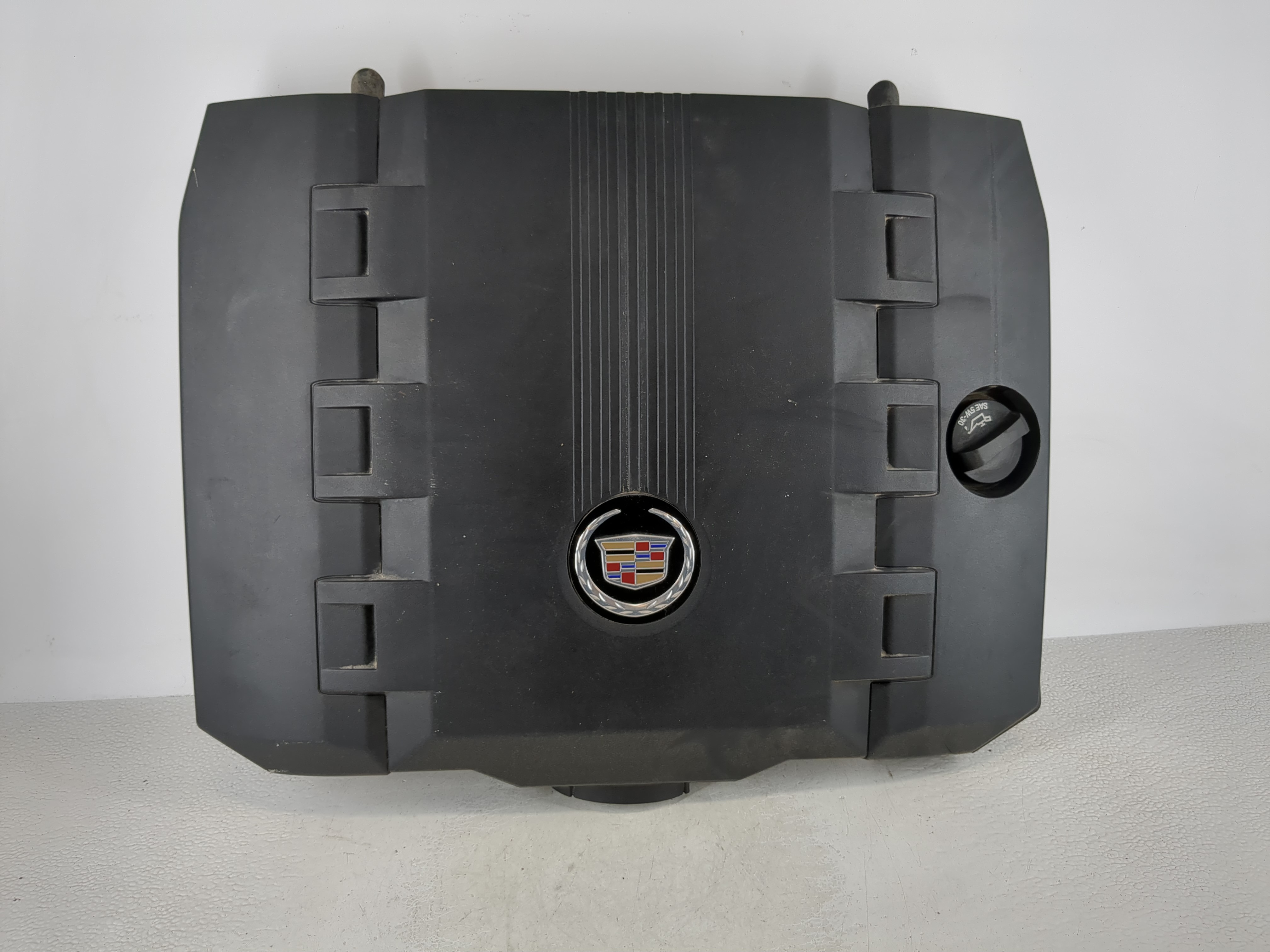 Picture of 2011 Cadillac Cts Engine Cover 1129871