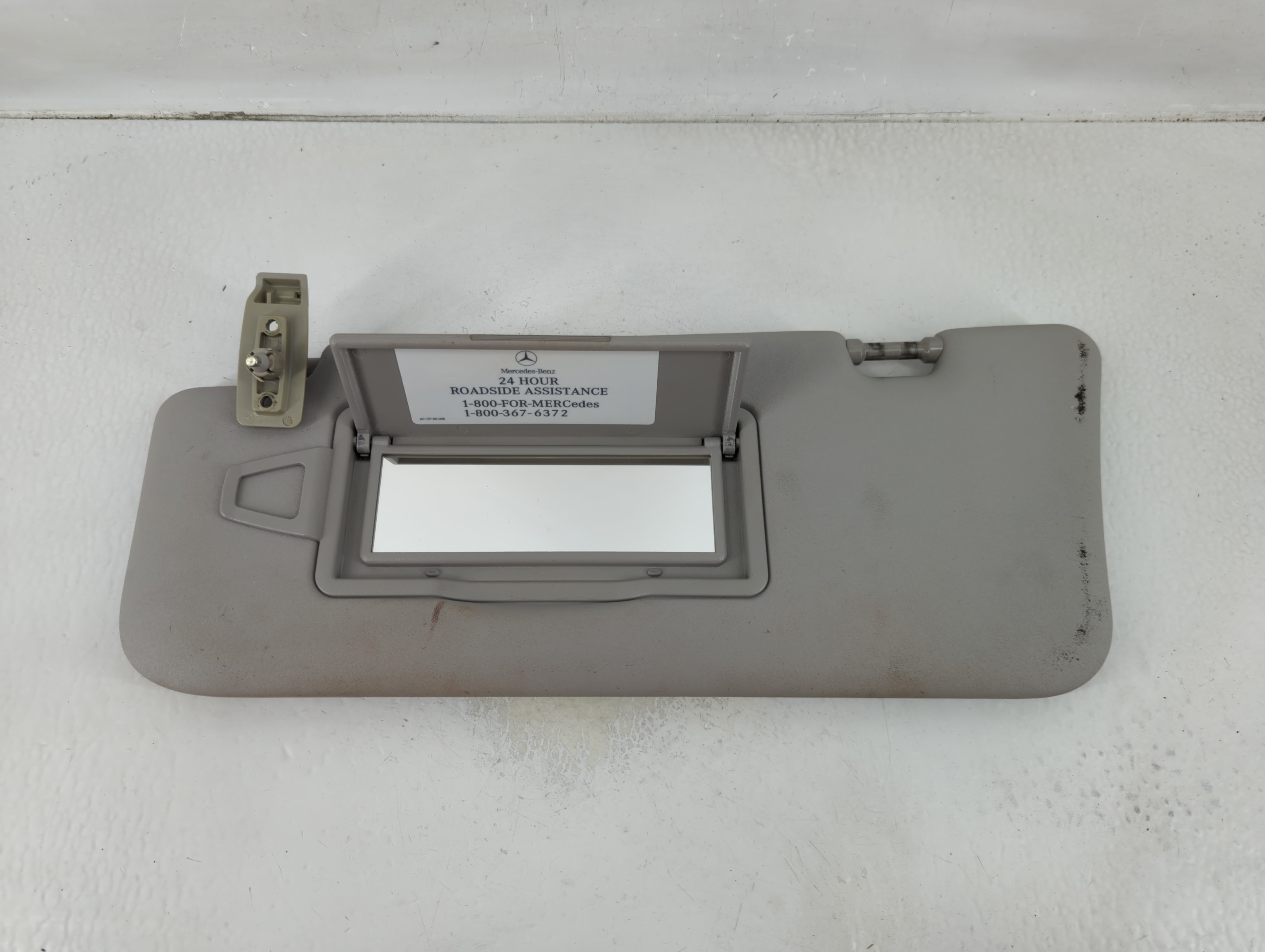 Picture of Mercedes-benz Glc300 Driver Sun Visor Mirror Left Sunvisor Grey 1129890