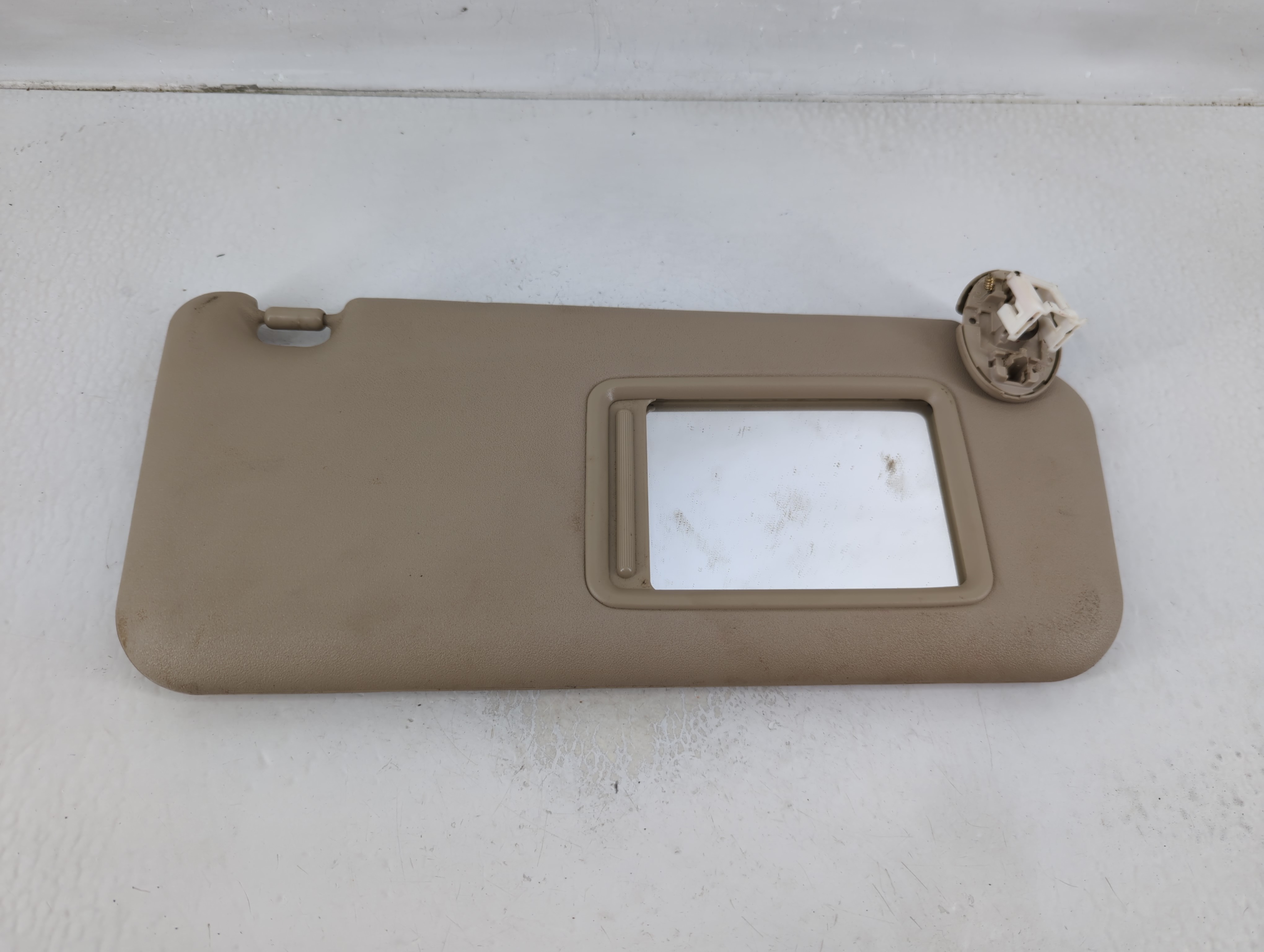 2006-2009 Toyota Rav4 Passenger Sun Visor Mirror Right Sunvisor Tan 1129913 - Oemusedautoparts1.com