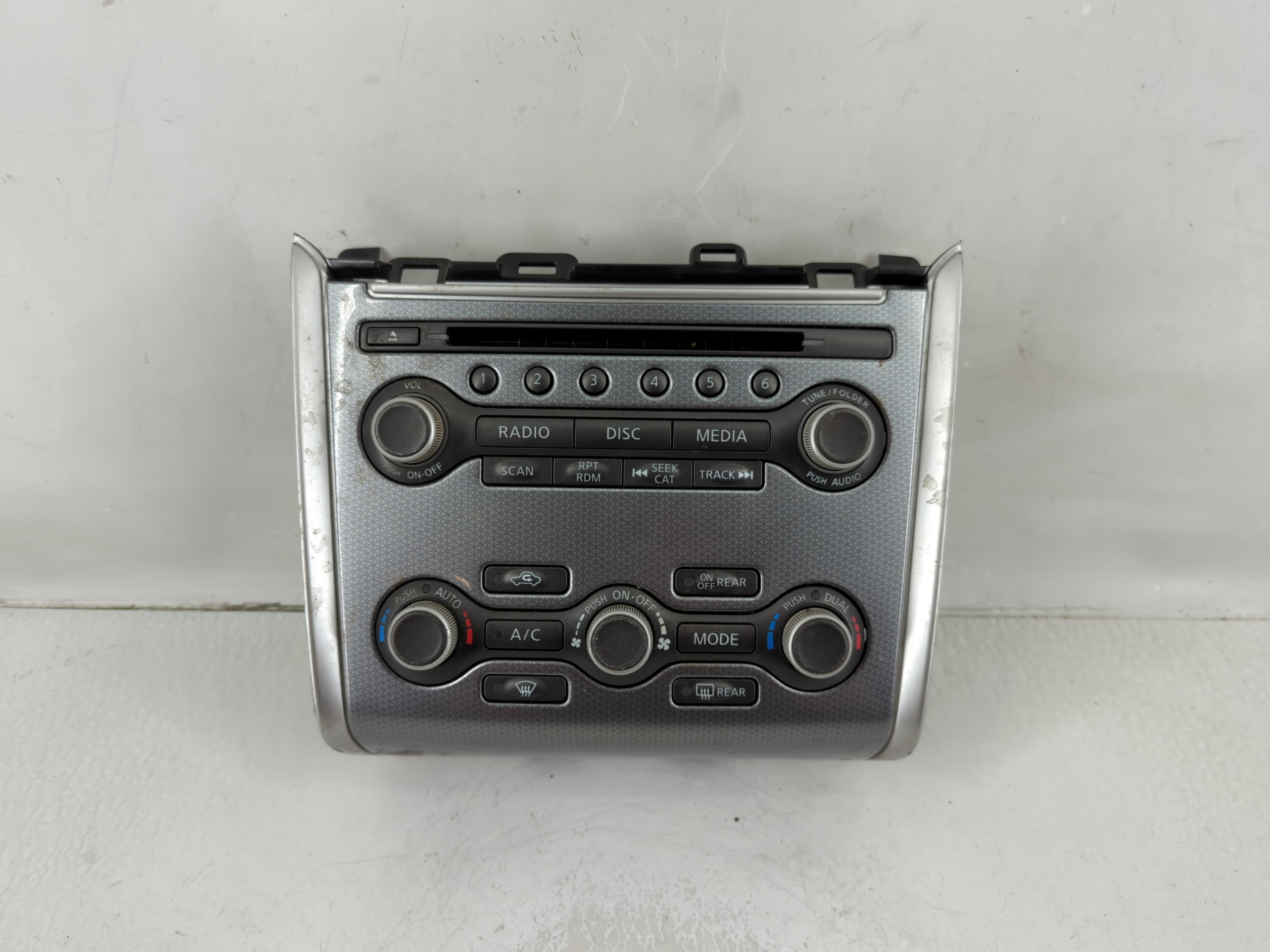 2018-2020 Nissan Pathfinder Am Fm Cd Player Radio Receiver 1129962 - Oemusedautoparts1.com
