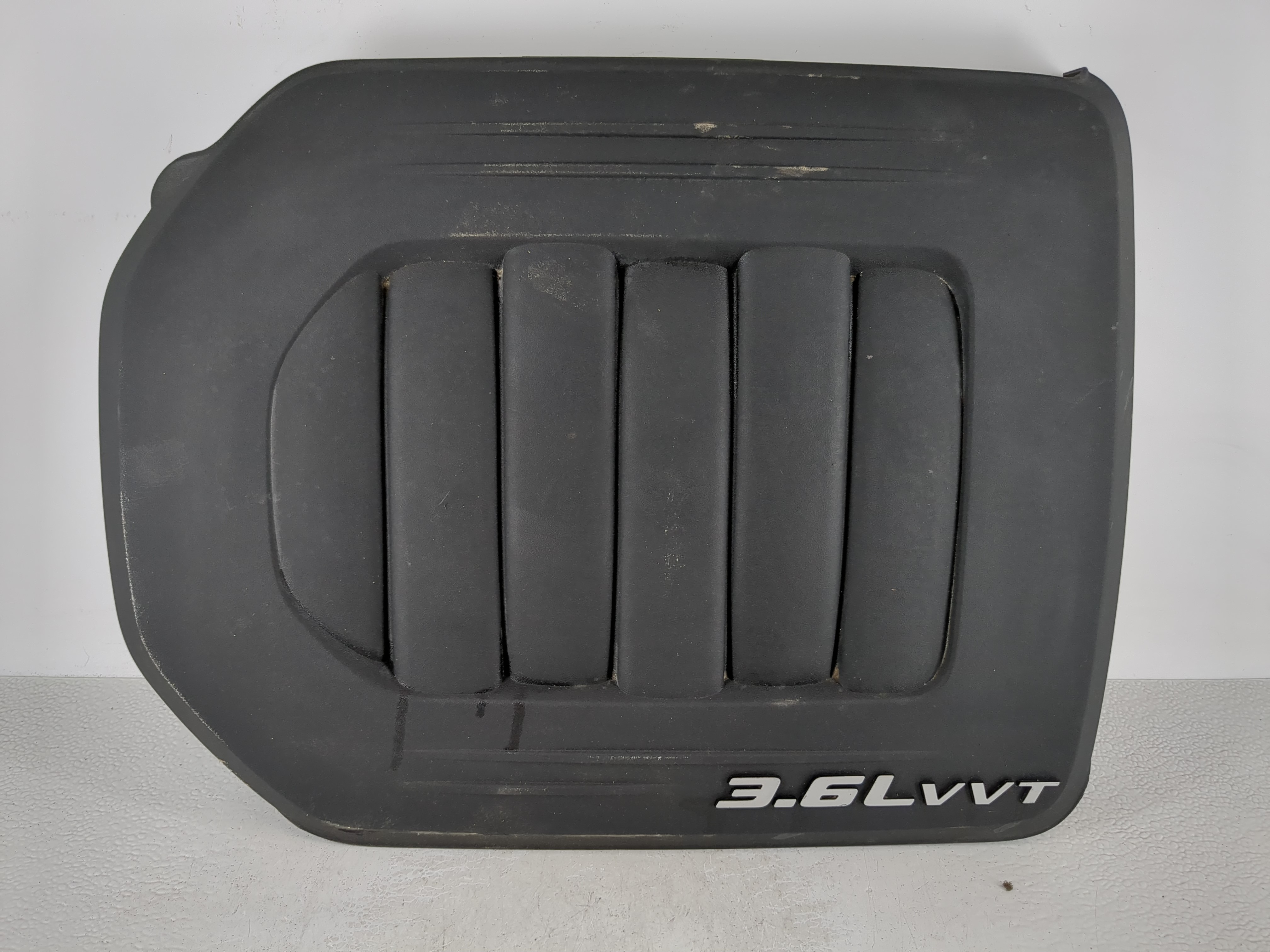 Picture of 2018 Dodge Caravan Engine Cover 1129976