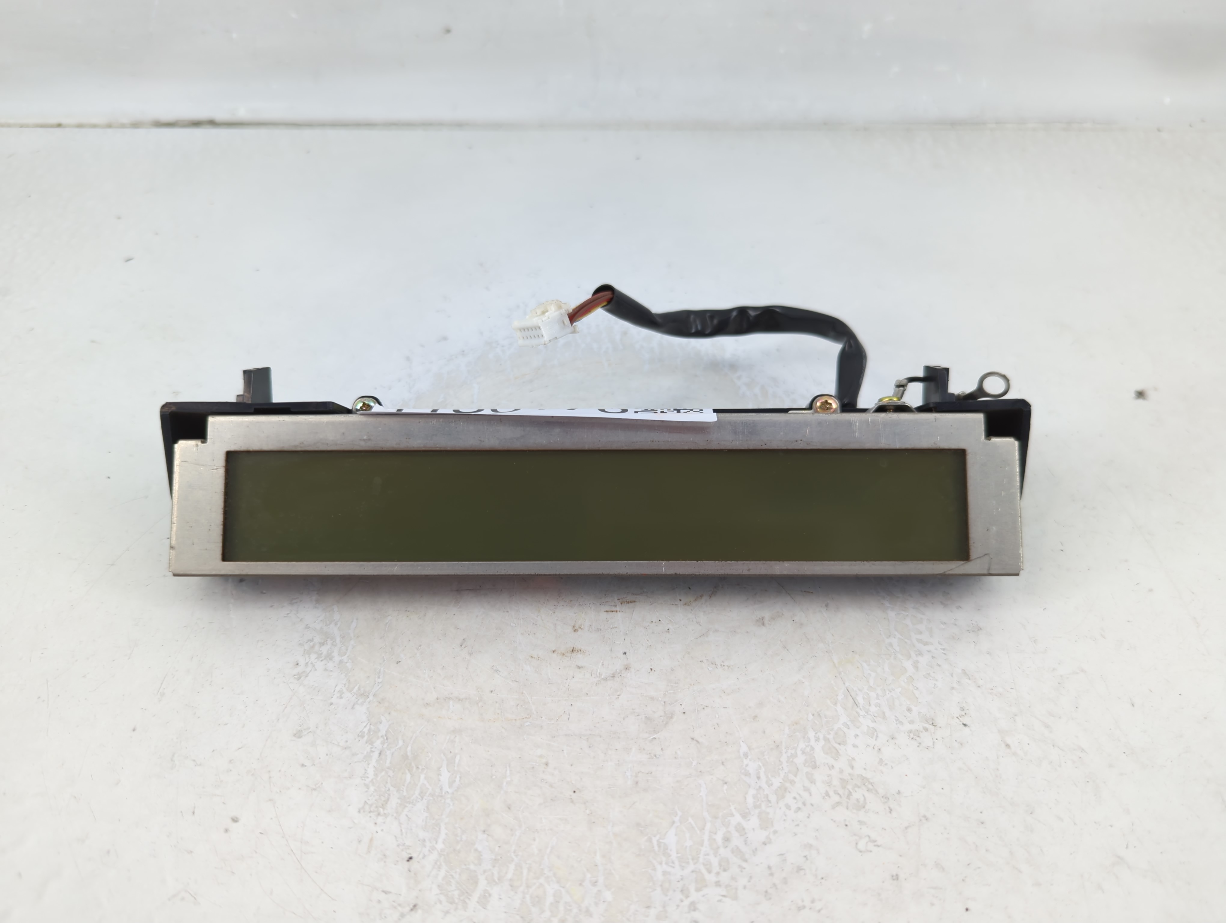 Picture of 2004-2005 Mazda 3 Am Fm Cd Player Radio Receiver 1130176