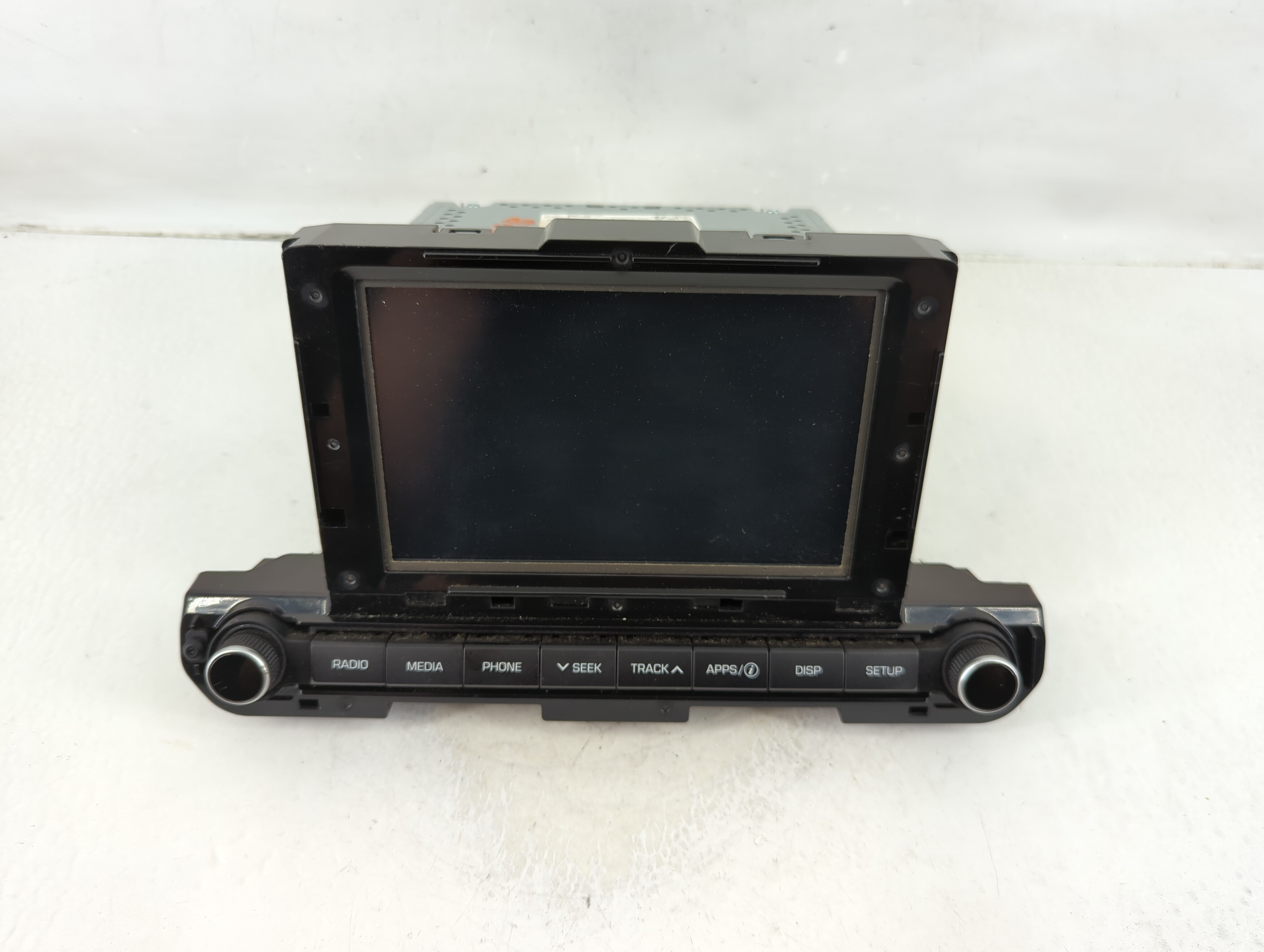 2017-2018 Hyundai Elantra Am Fm Cd Player Radio Receiver 1130716 - Oemusedautoparts1.com