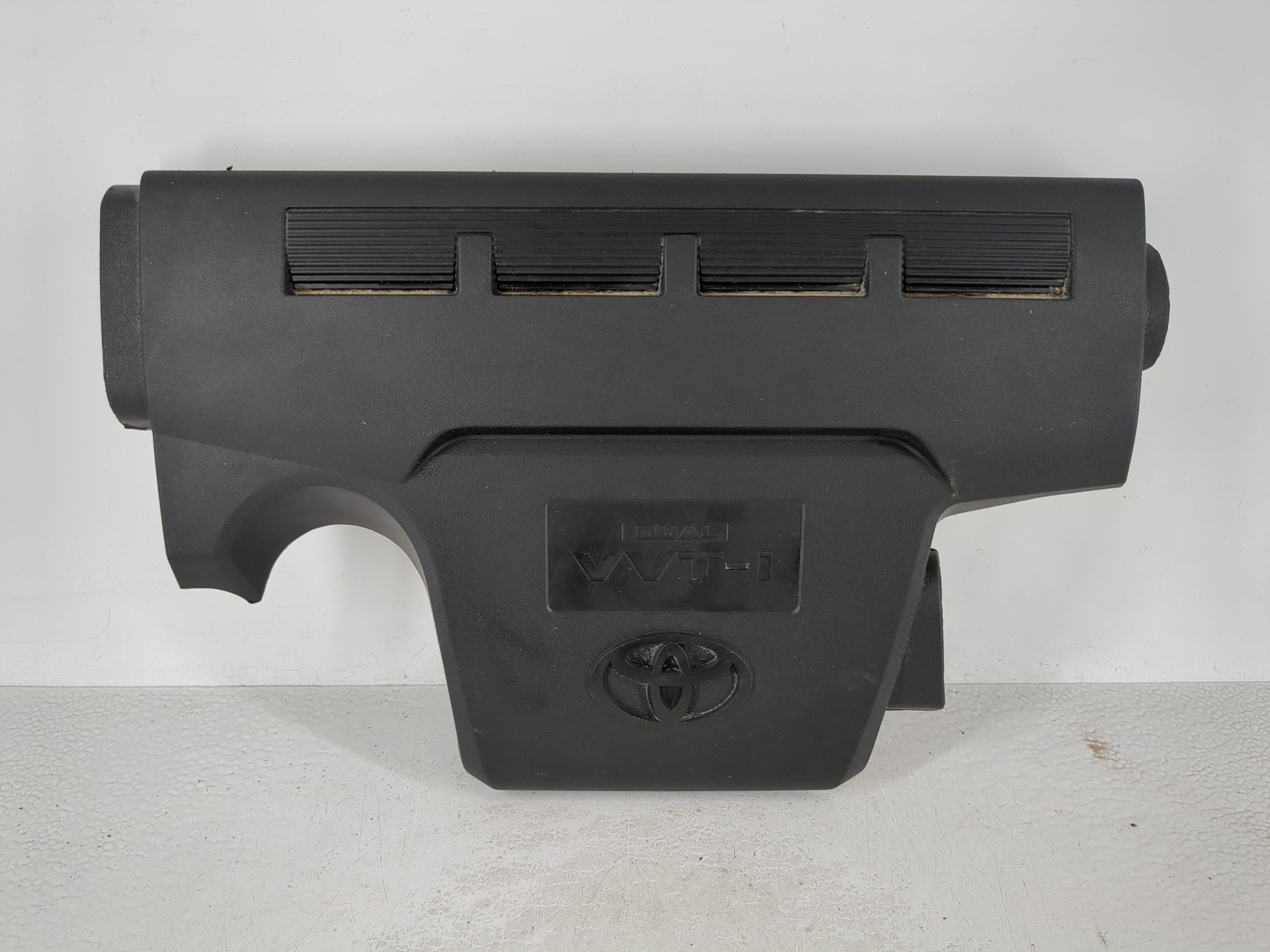 Picture of 2016 Toyota Camry Engine Cover 1130728