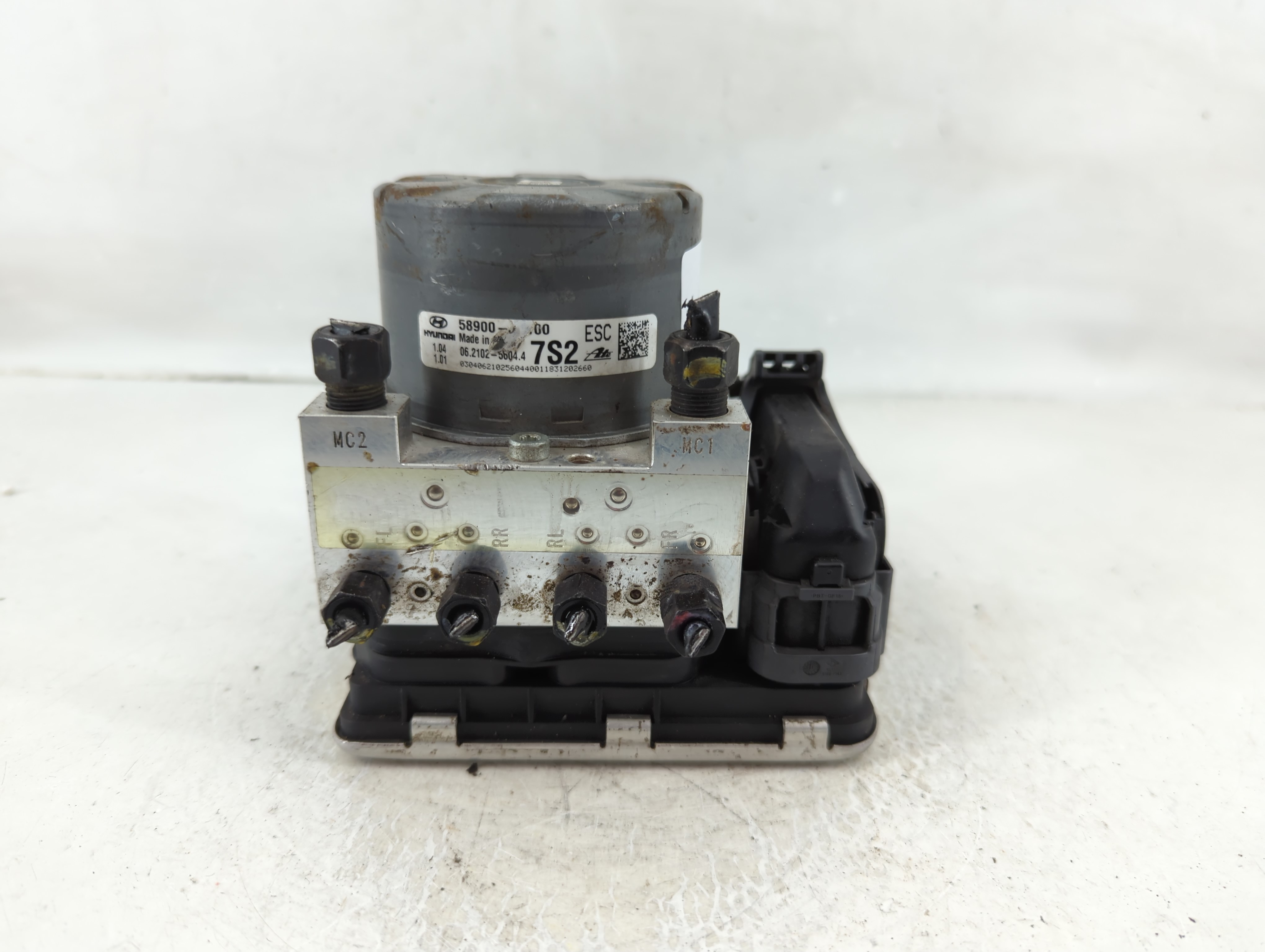 Picture of 2018-2020 Hyundai Kona Abs Pump Control Module 1130928