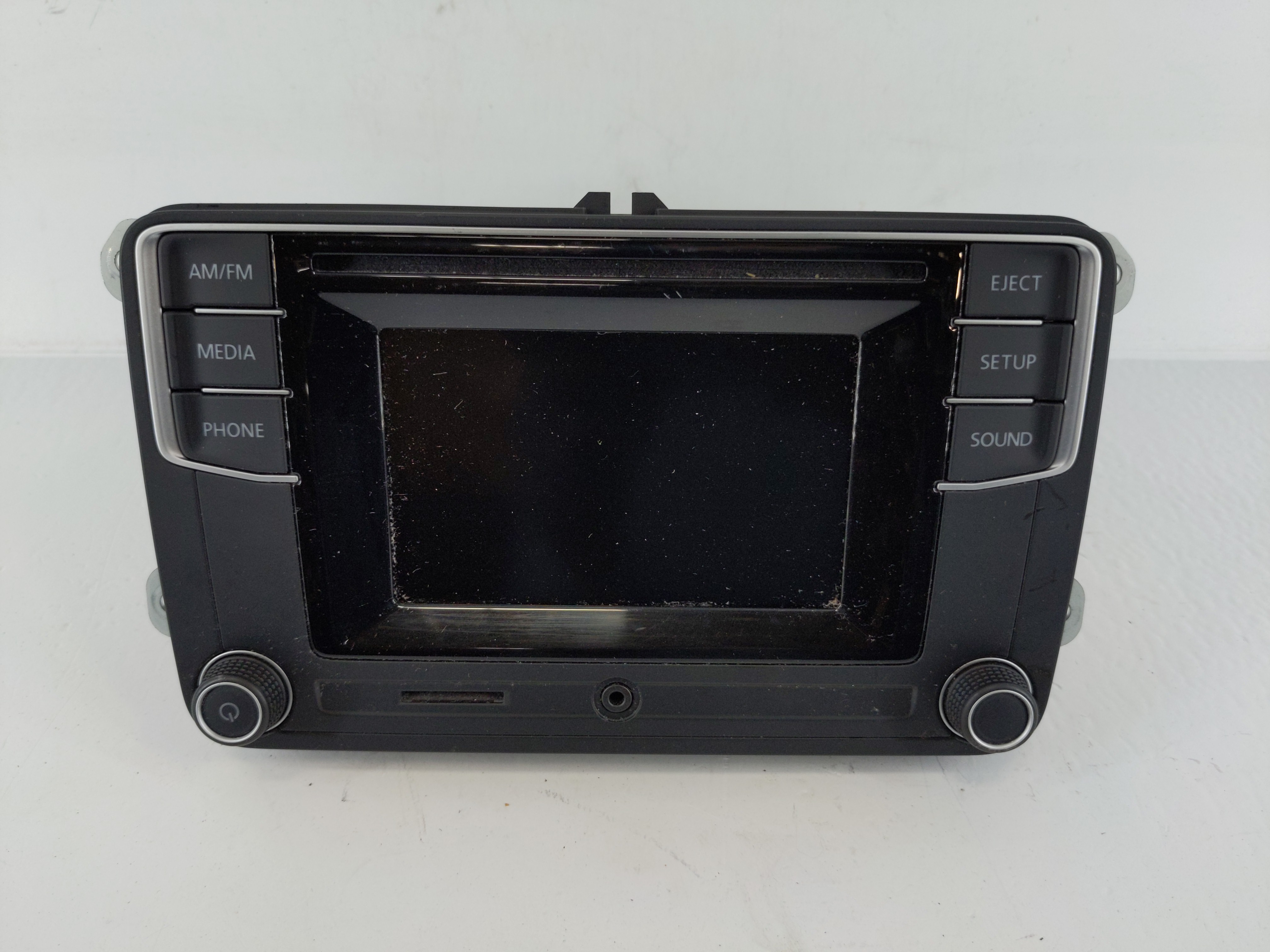 Picture of 2016-2016 Volkswagen Passat Am Fm Cd Player Radio Receiver 1131312