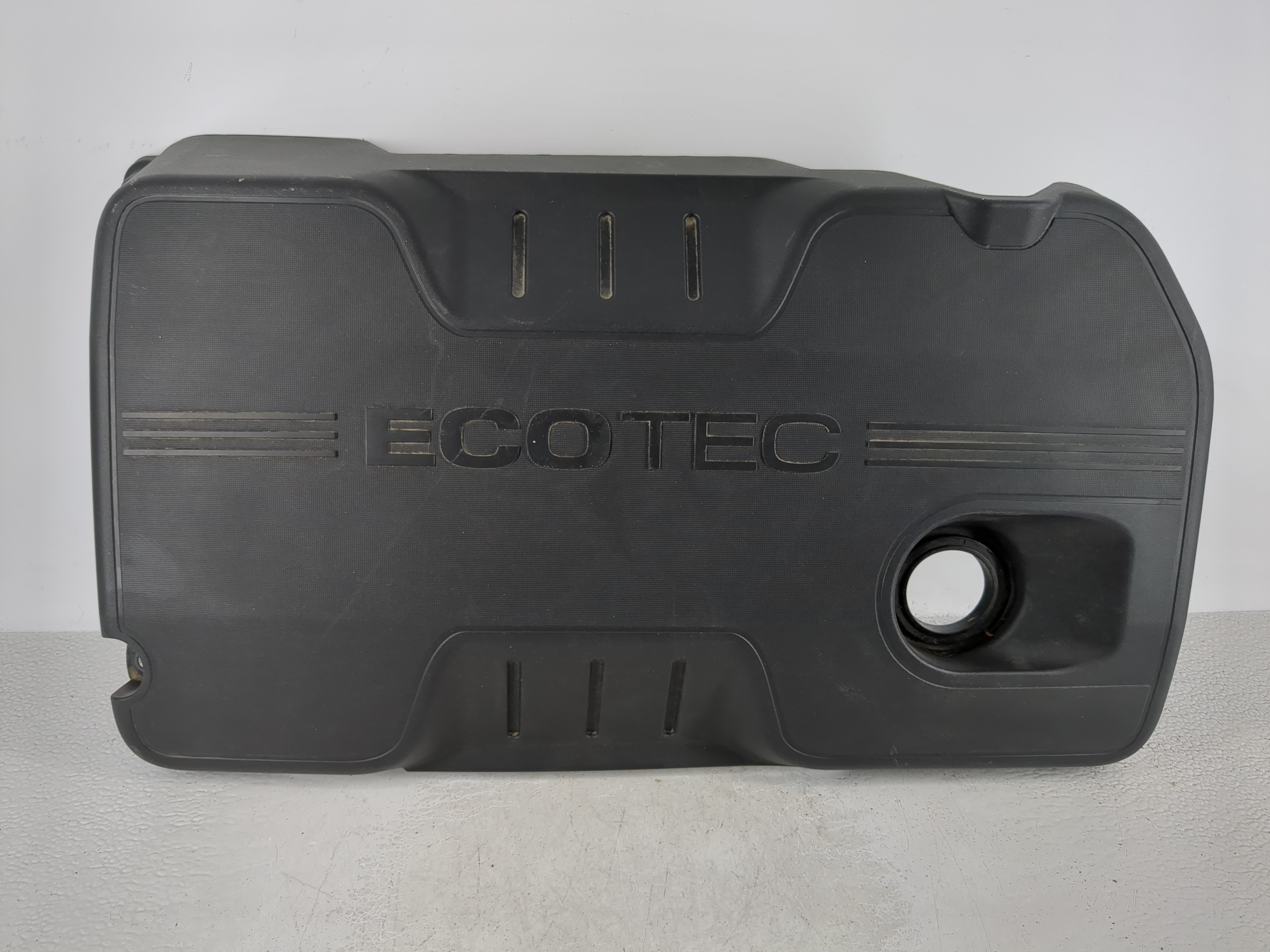 Picture of 2013 Buick Verano Engine Cover 1131339