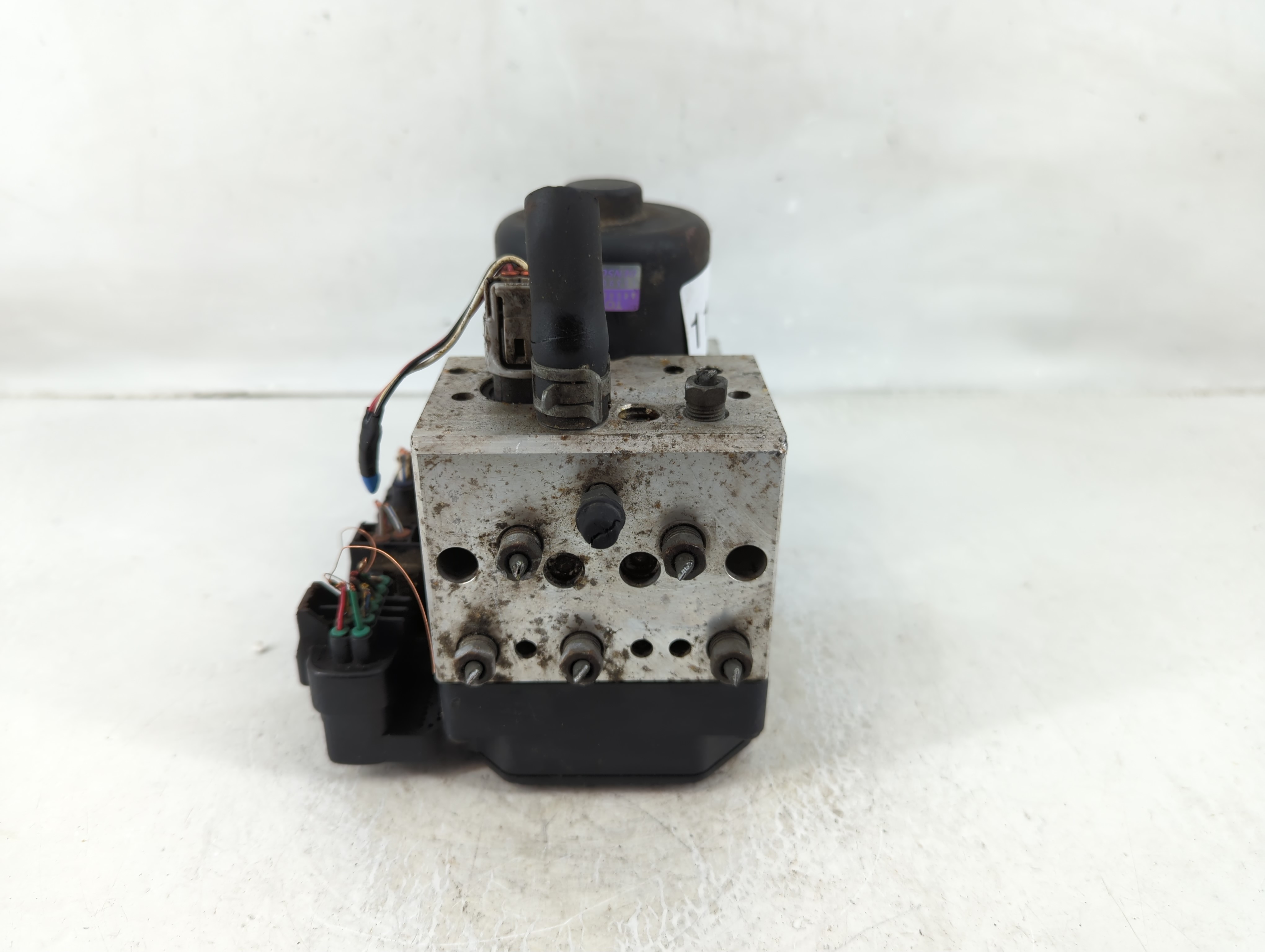 Picture of 2000-2002 Lexus Rx300 Abs Pump Control Module 1131433