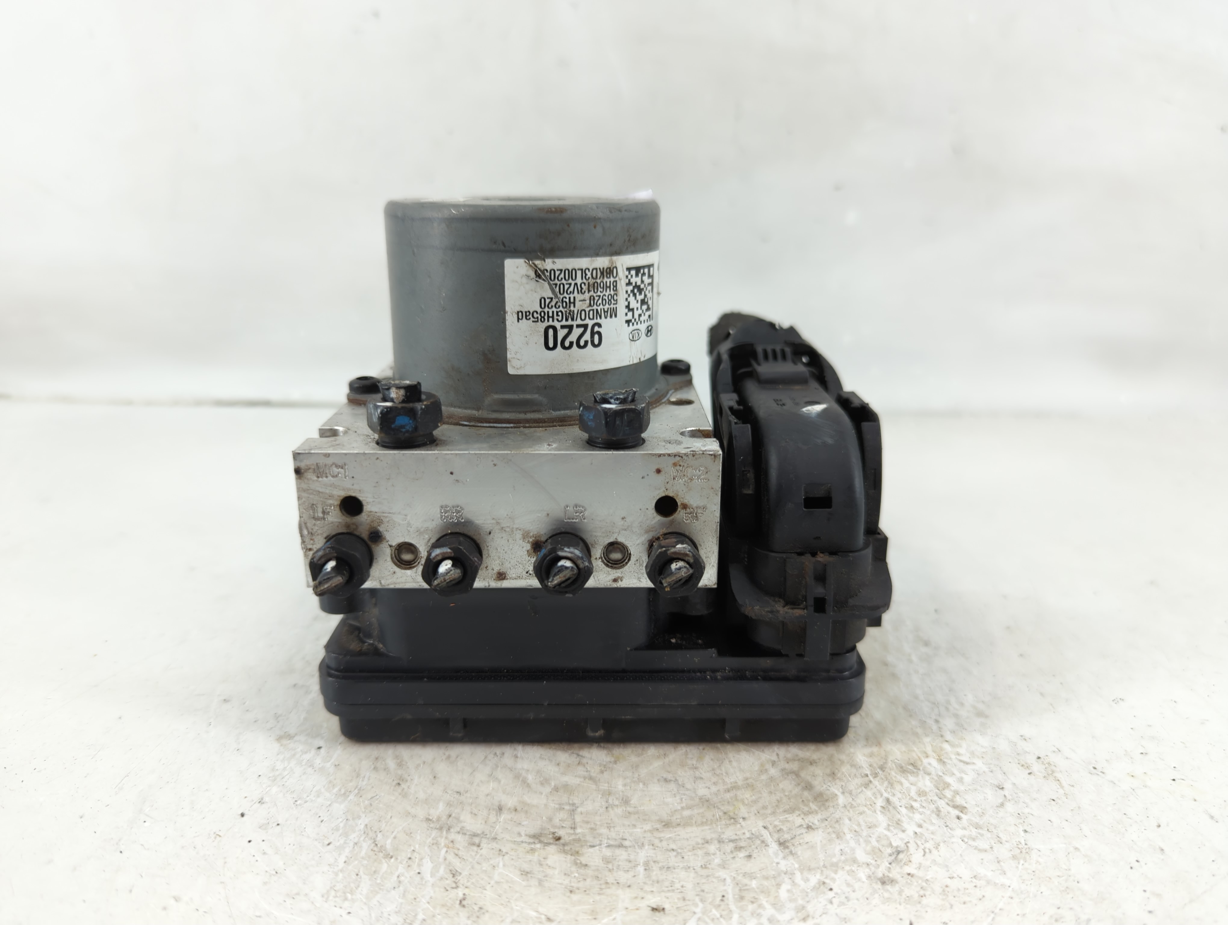 Picture of 2018-2019 Kia Rio Abs Pump Control Module 1131515