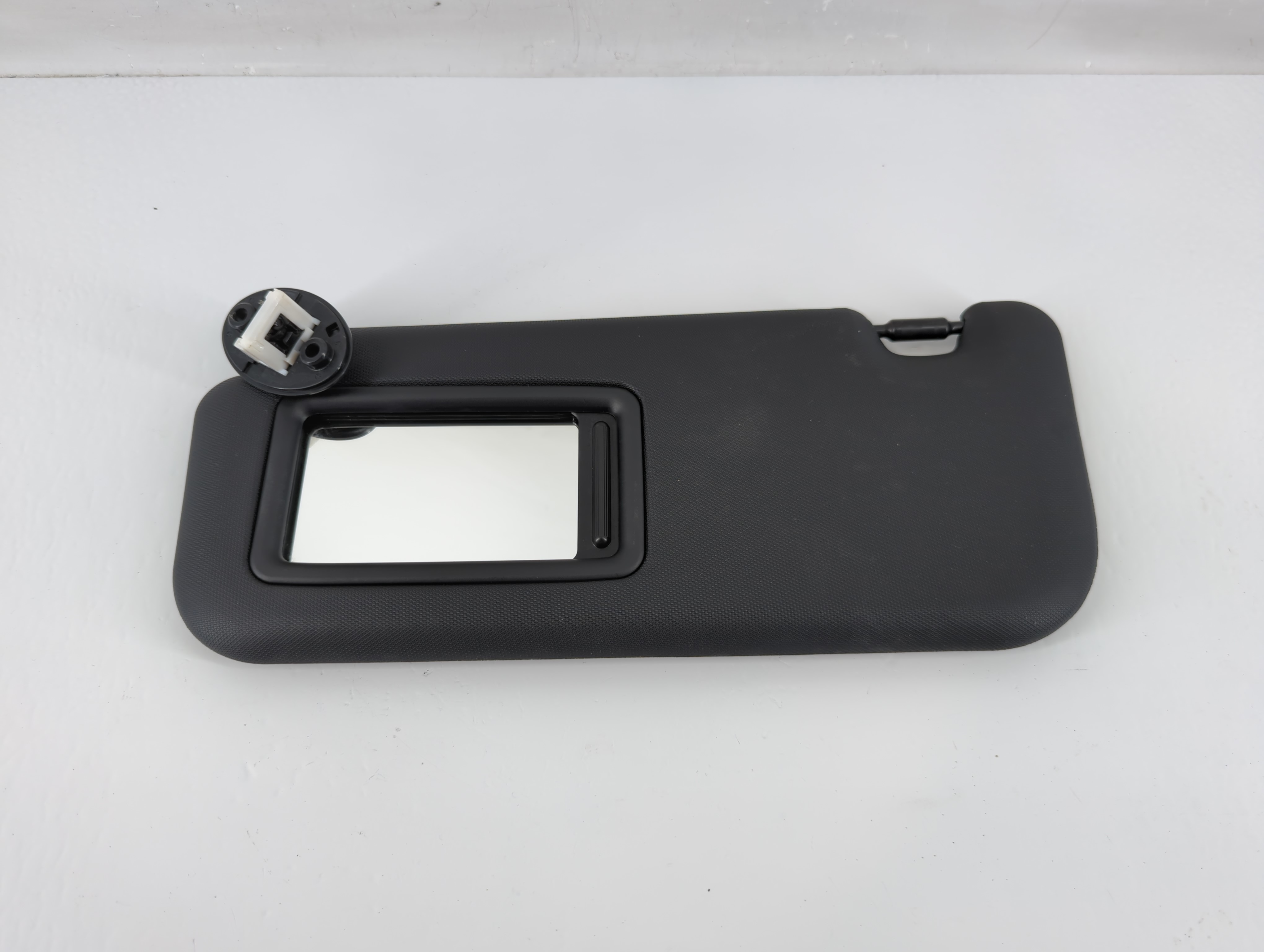 2019-2022 Toyota Corolla Driver Sun Visor Mirror Left Sunvisor Black 1131579 - Oemusedautoparts1.com