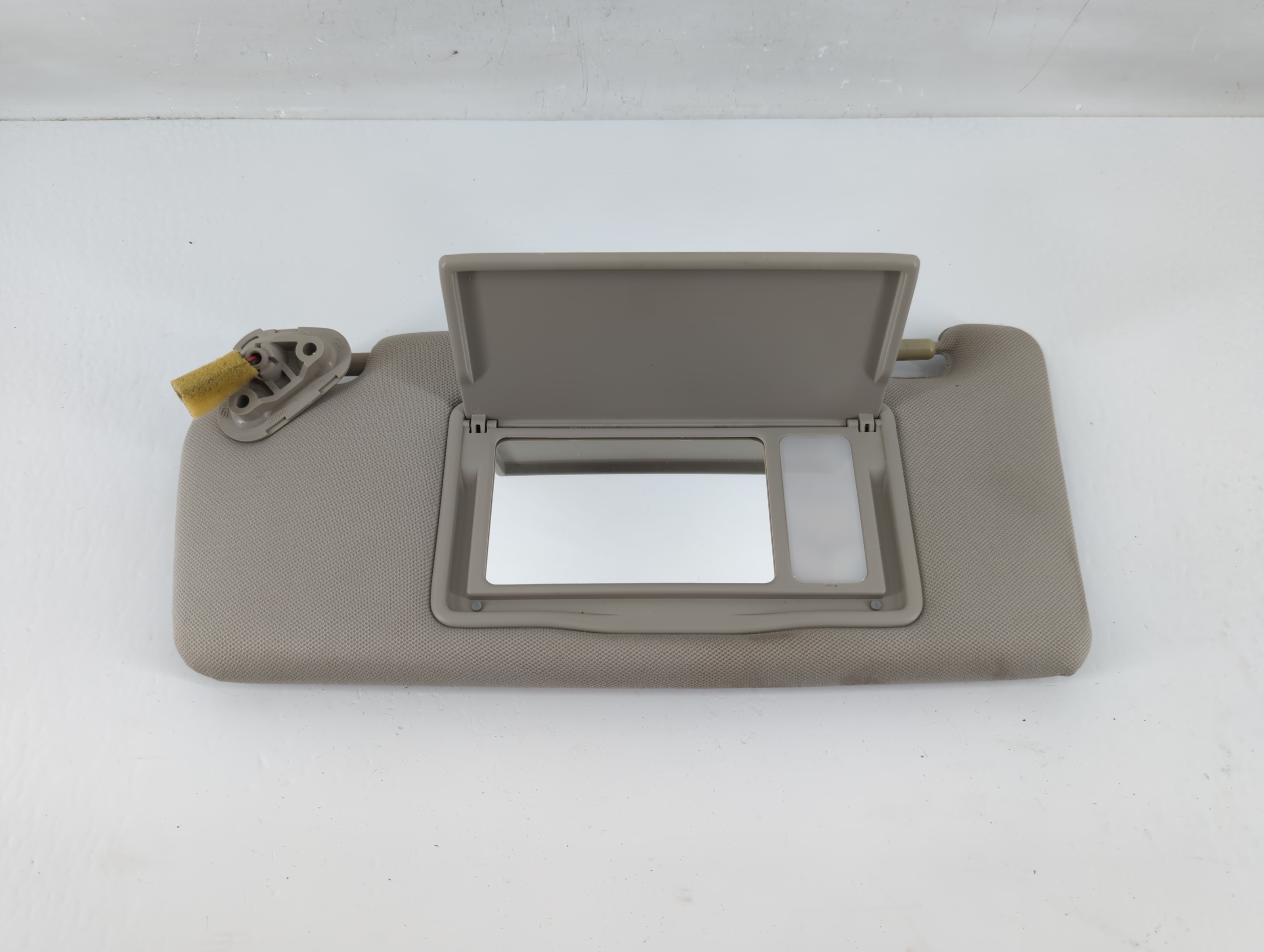 Picture of 2006-2009 Subaru Legacy Driver Sun Visor Mirror Left Sunvisor Grey 1131674