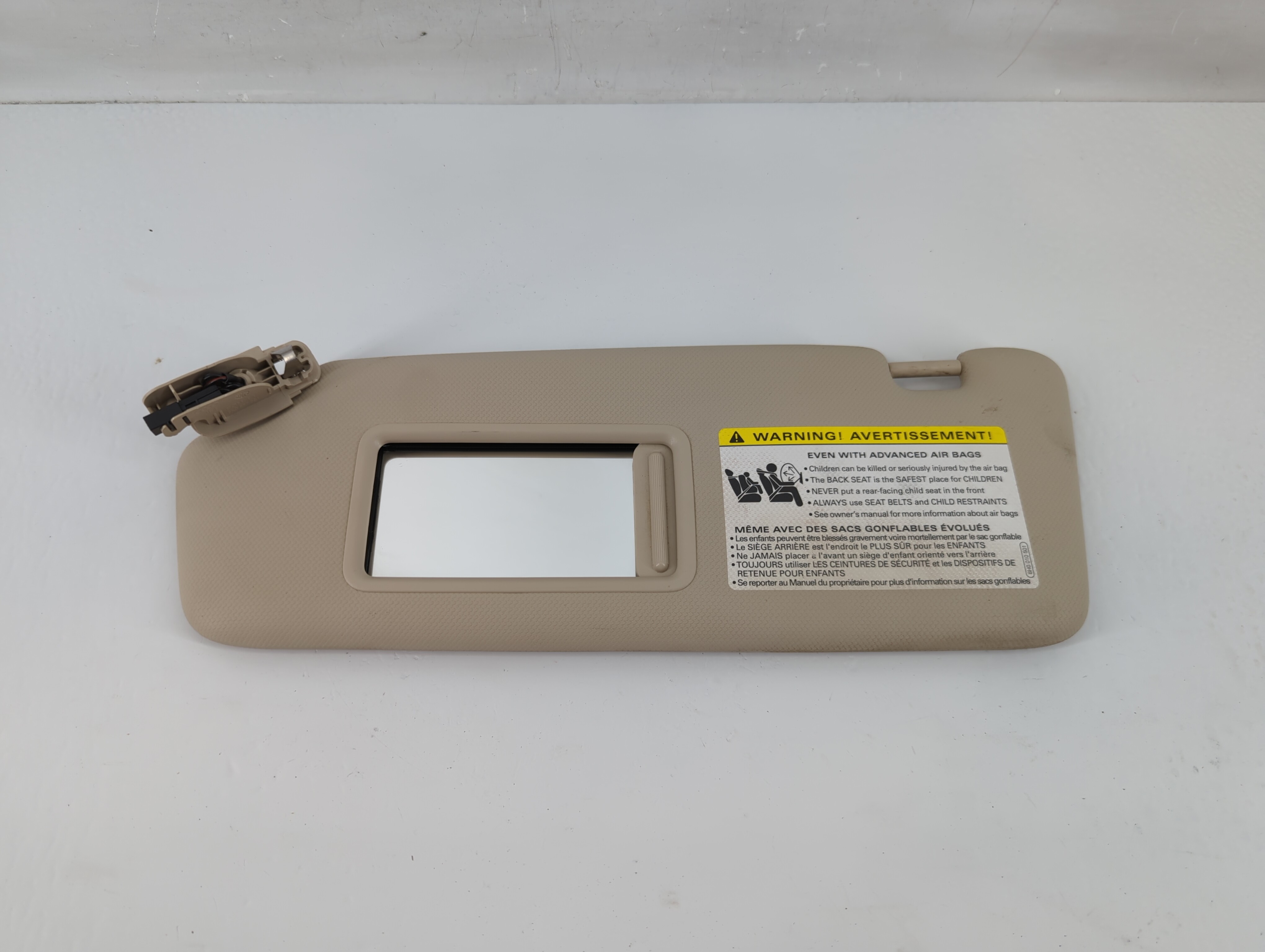 Picture of 2009-2012 Audi A4 Driver Sun Visor Mirror Left Sunvisor Tan 1131701