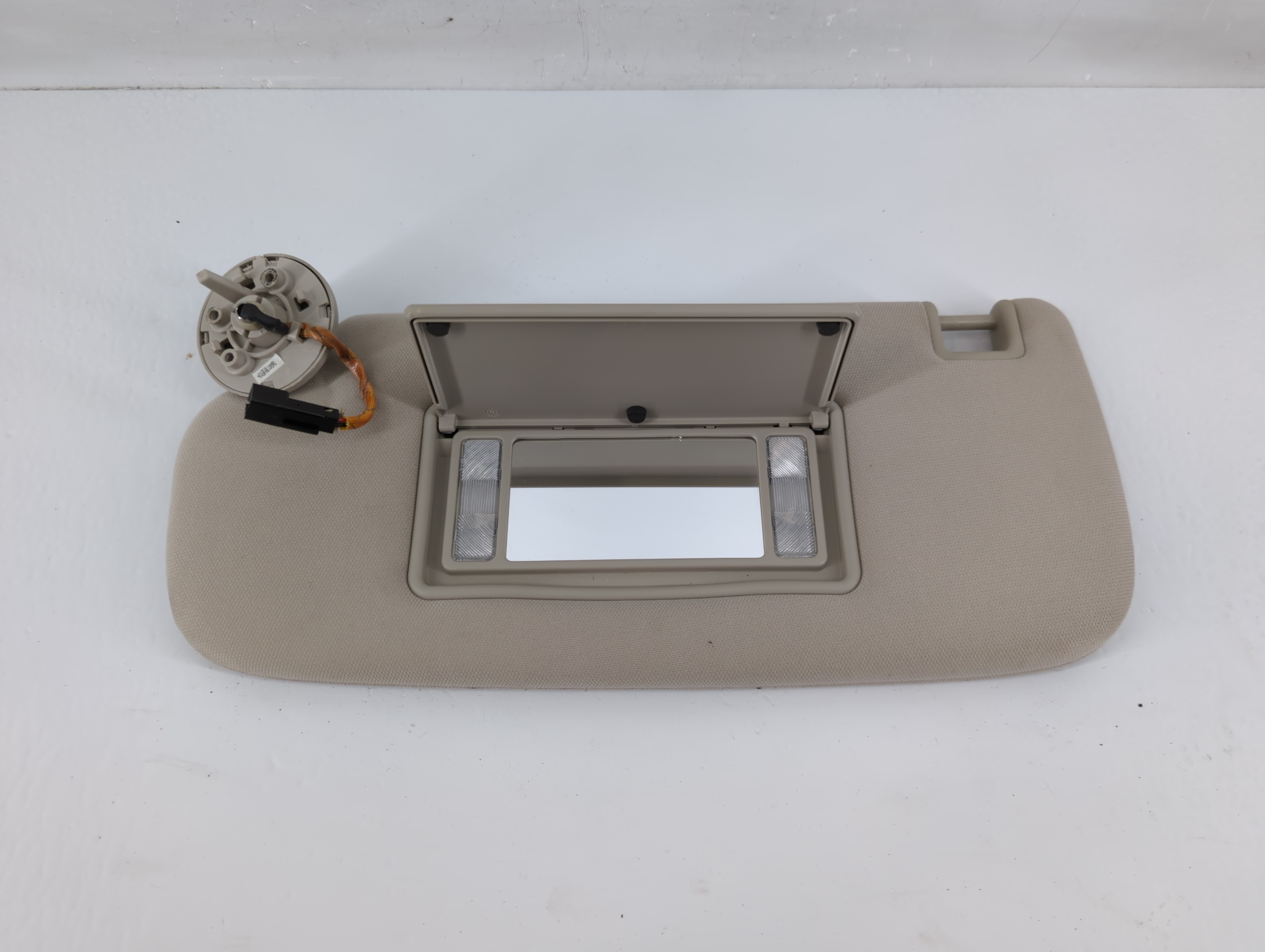 Picture of 2011-2013 Jeep Grand Cherokee Driver Sun Visor Mirror Left Sunvisor 1131705
