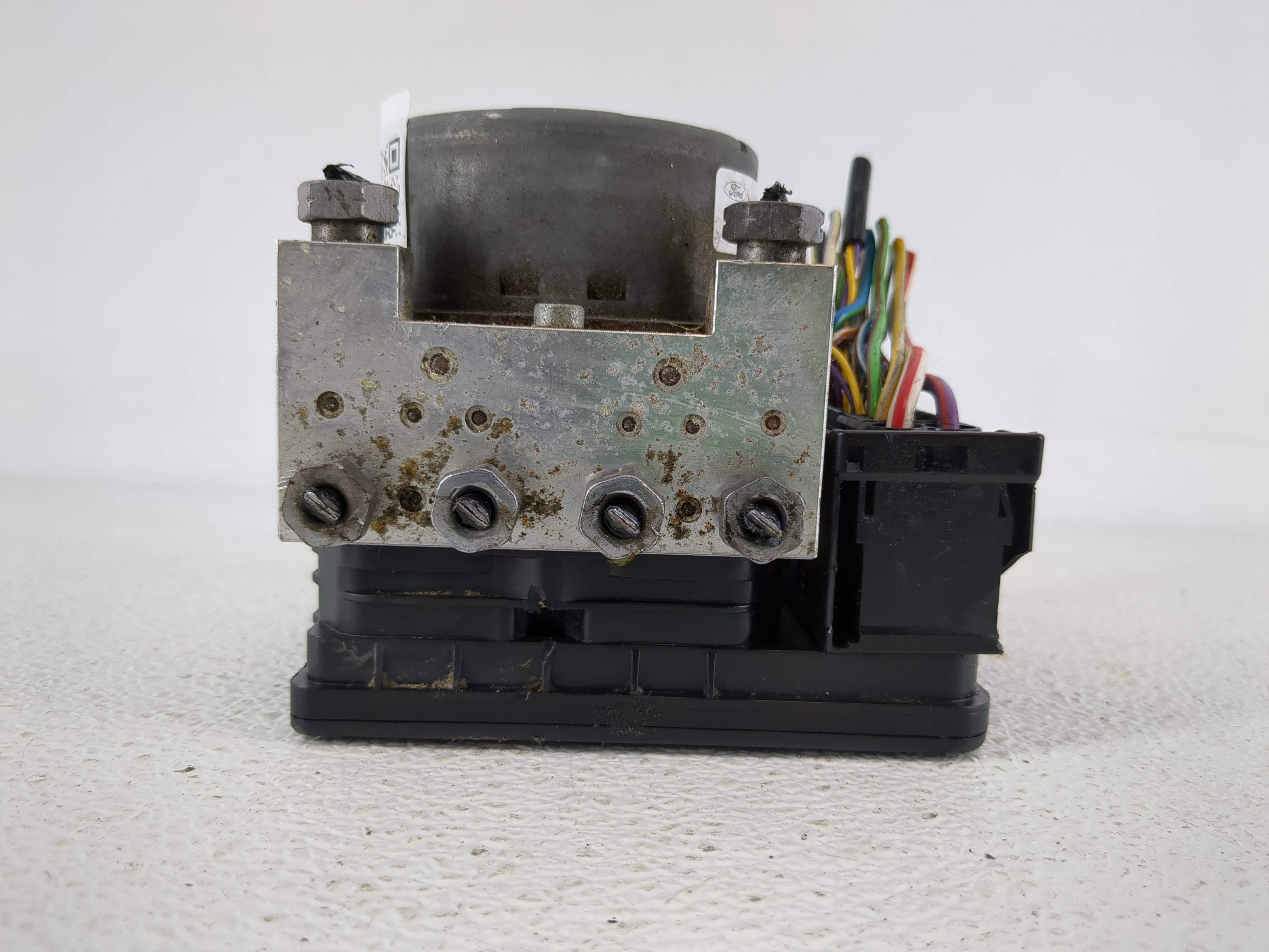 Picture of 2016-2016 Lincoln Mkc Abs Pump Control Module 1131724