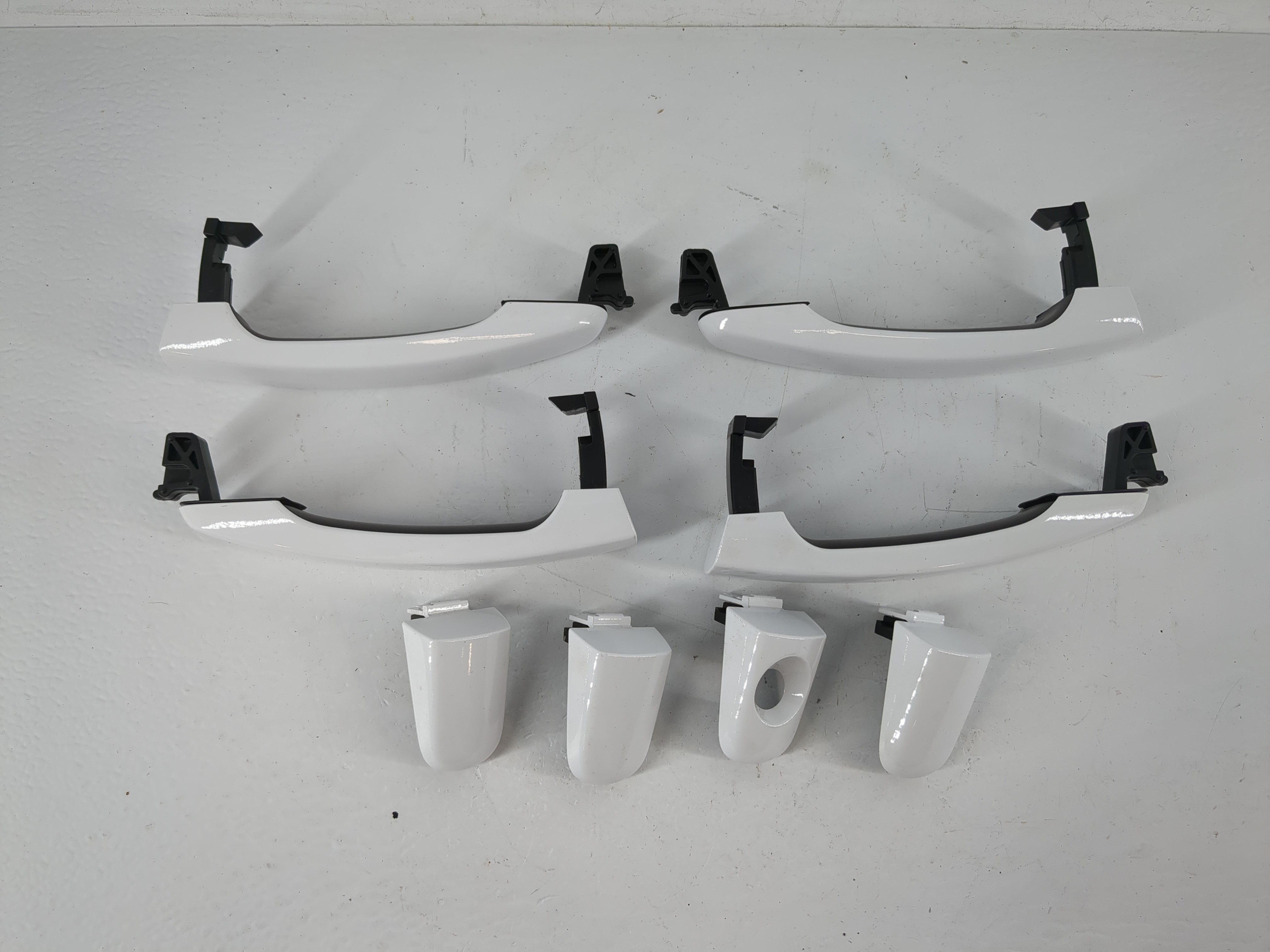 Picture of 2012 Chevrolet Malibu Door Handle Set