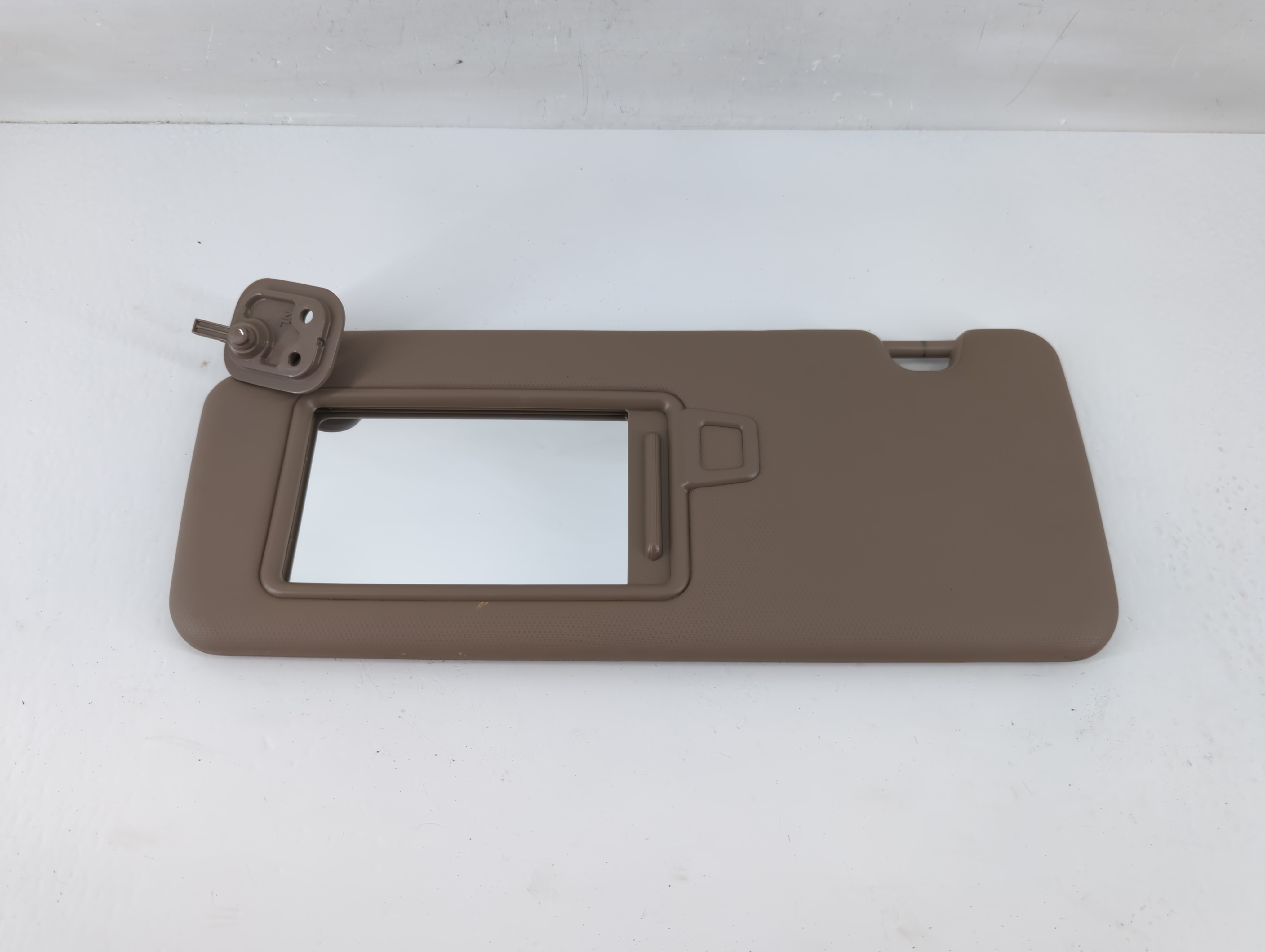 Picture of 2019-2021 Hyundai Tucson Driver Sun Visor Mirror Left Sunvisor 1131770