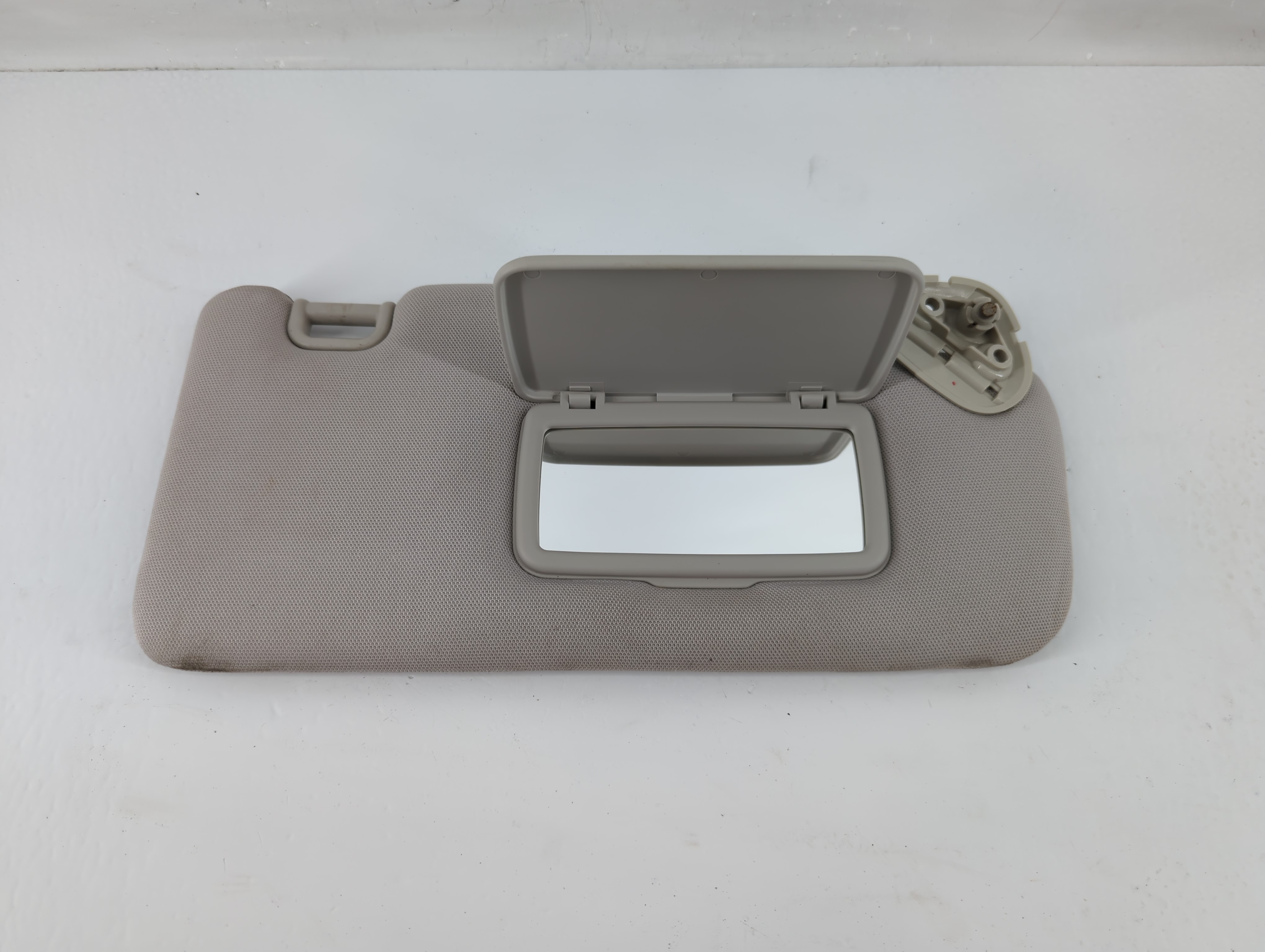 Picture of 2015-2016 Subaru Impreza Passenger Sun Visor Mirror Right Sunvisor Grey 1131778