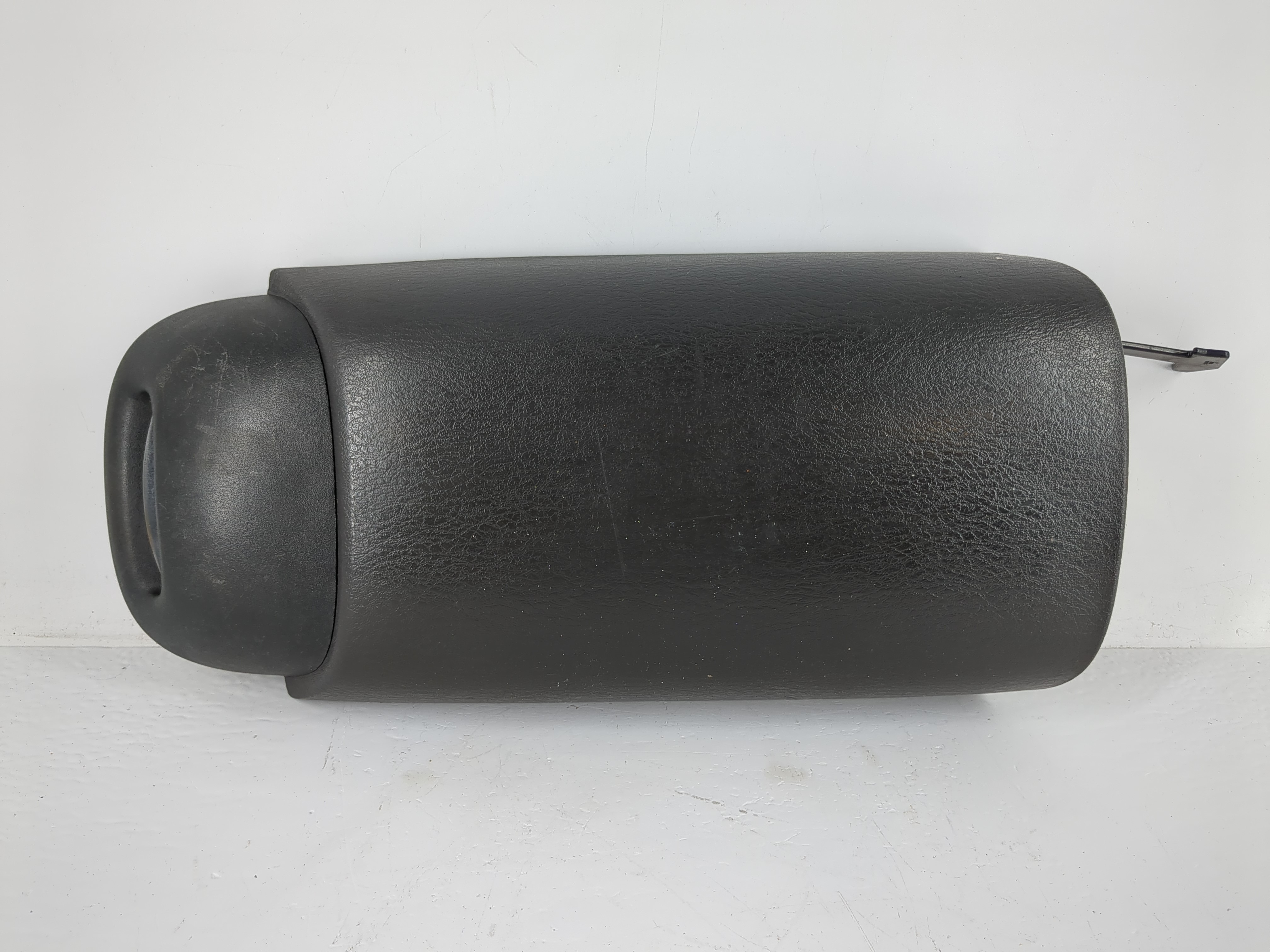 Picture of 1999 Dodge Durango Center Console Armrest Cover Lid Black 1132152