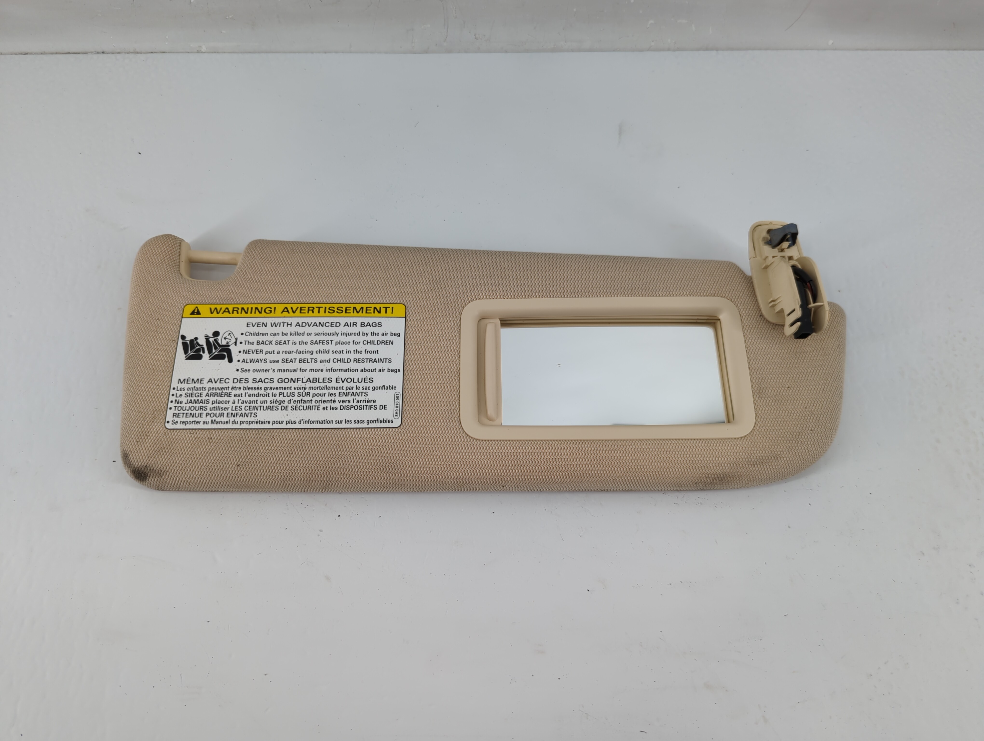 Picture of 2012-2015 Audi A6 Driver Sun Visor Mirror Left Sunvisor Tan 1132327