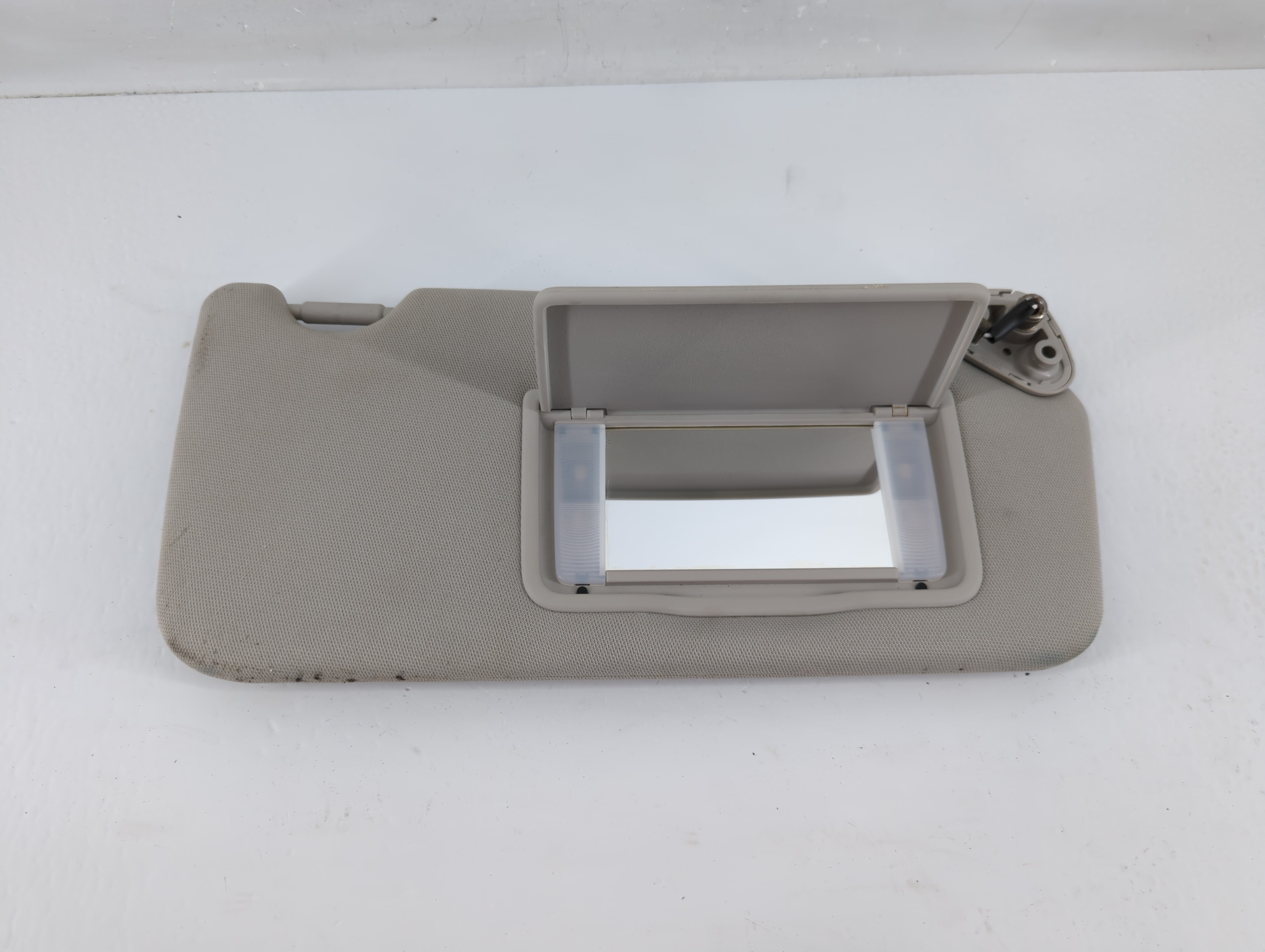 Picture of 2010-2014 Subaru Legacy Passenger Sun Visor Mirror Right Sunvisor Grey 1132329