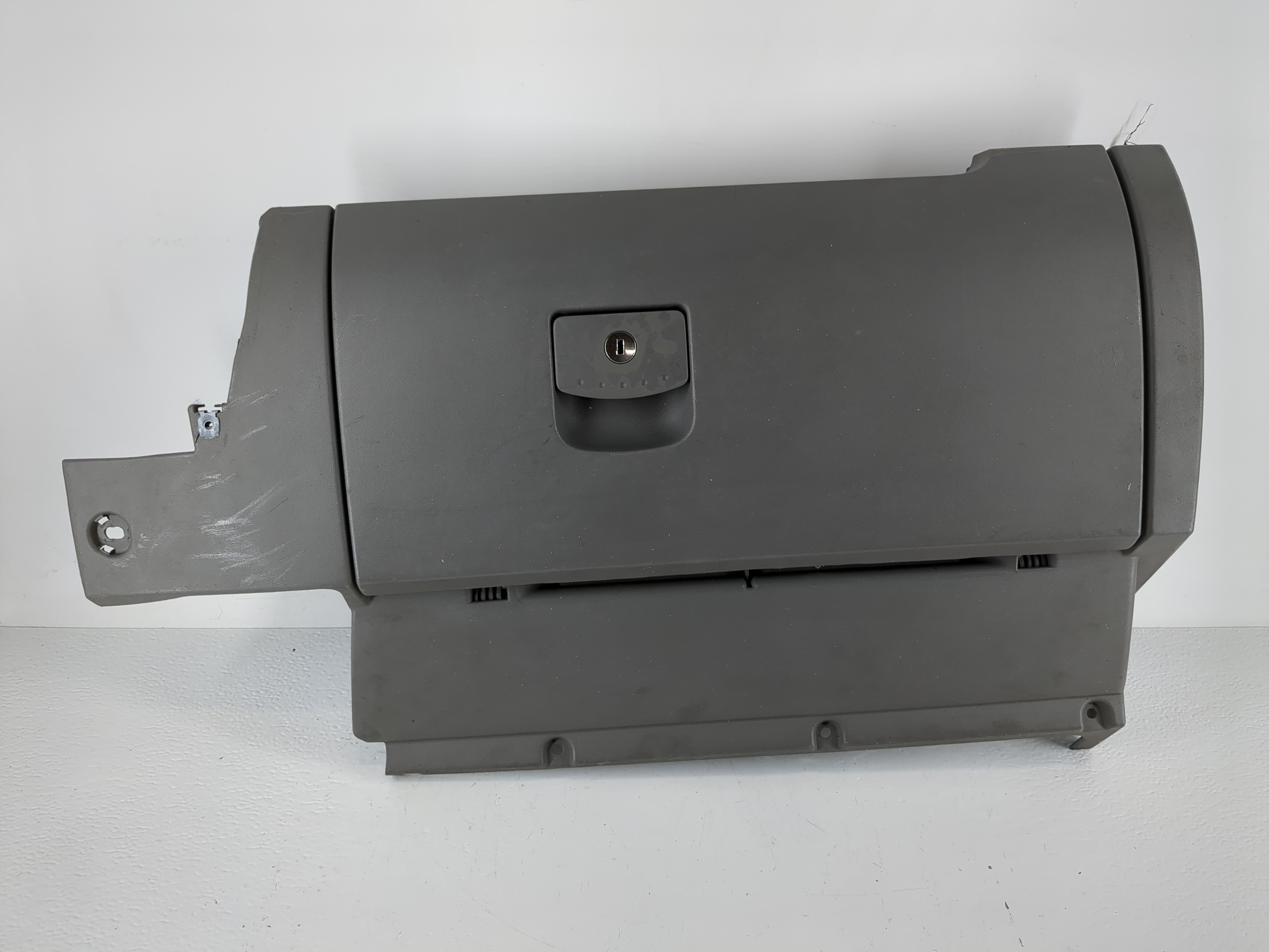 Picture of 2001 Volkswagen Beetle Passenger Glove Box Door Storage Compartment Grey 1132995