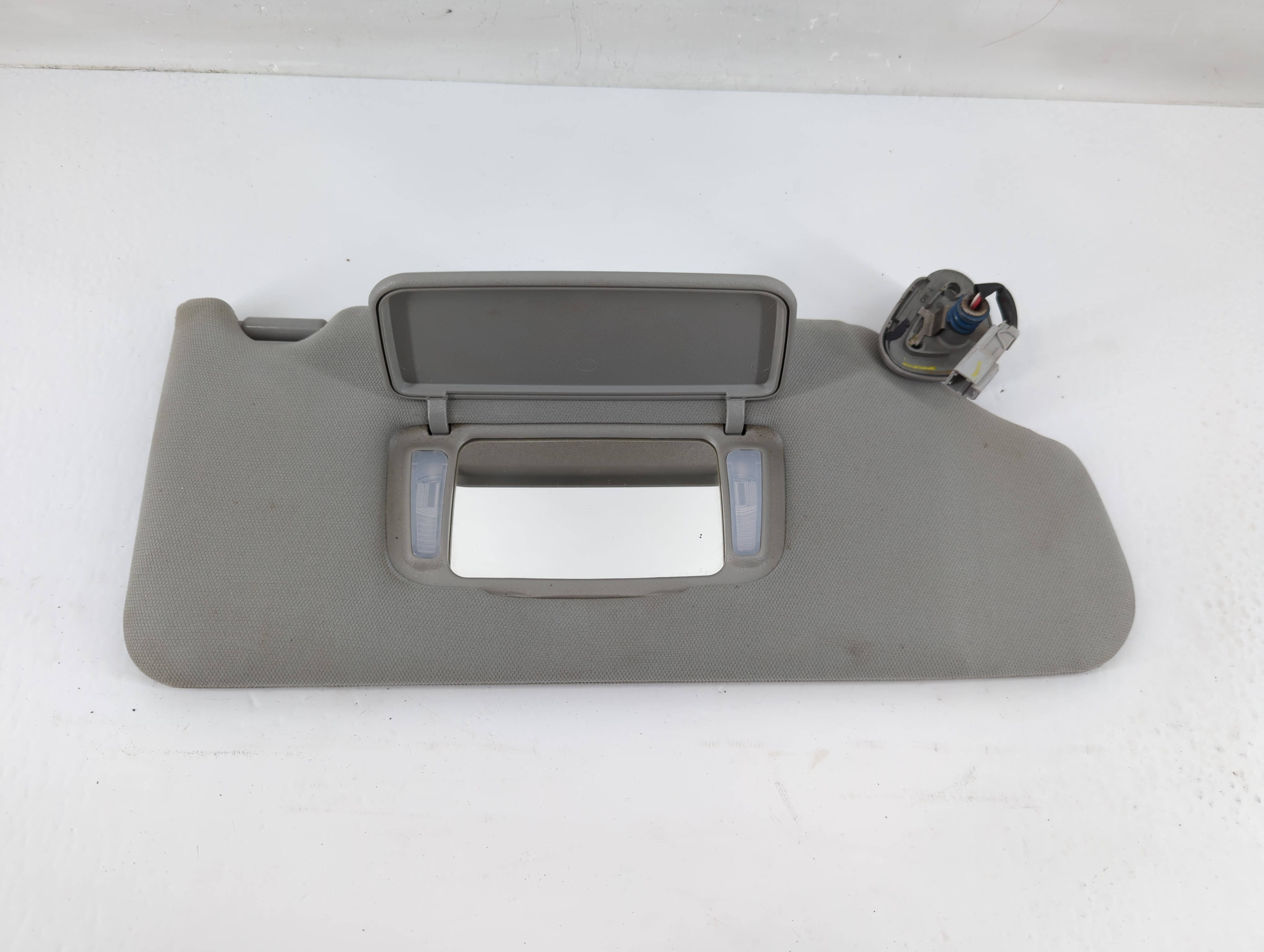 Picture of 2003-2007 Honda Accord Passenger Sun Visor Mirror Right Sunvisor Grey 1133012