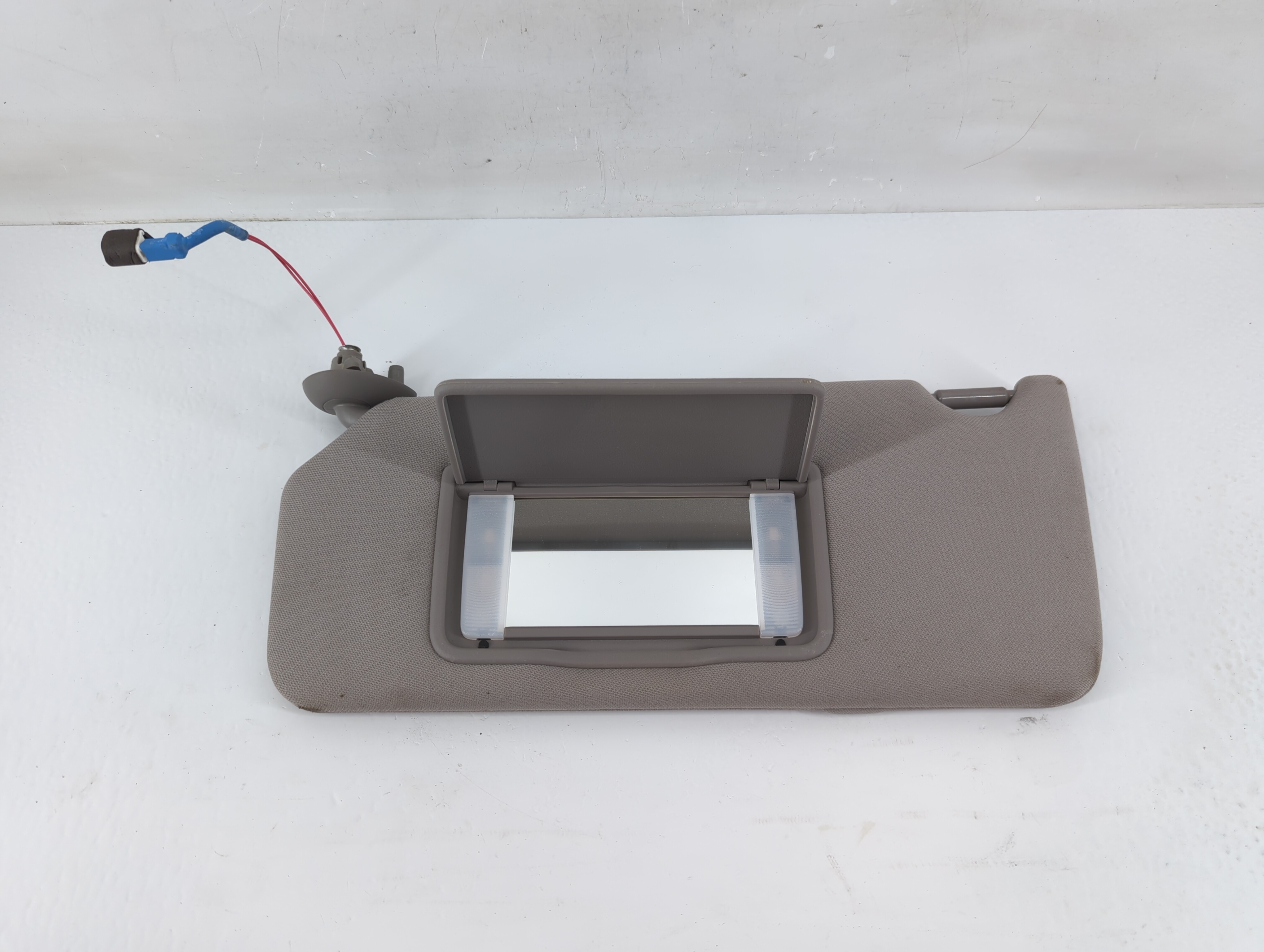 Picture of 2010-2011 Honda Accord Driver Sun Visor Mirror Left Sunvisor Grey 1133219