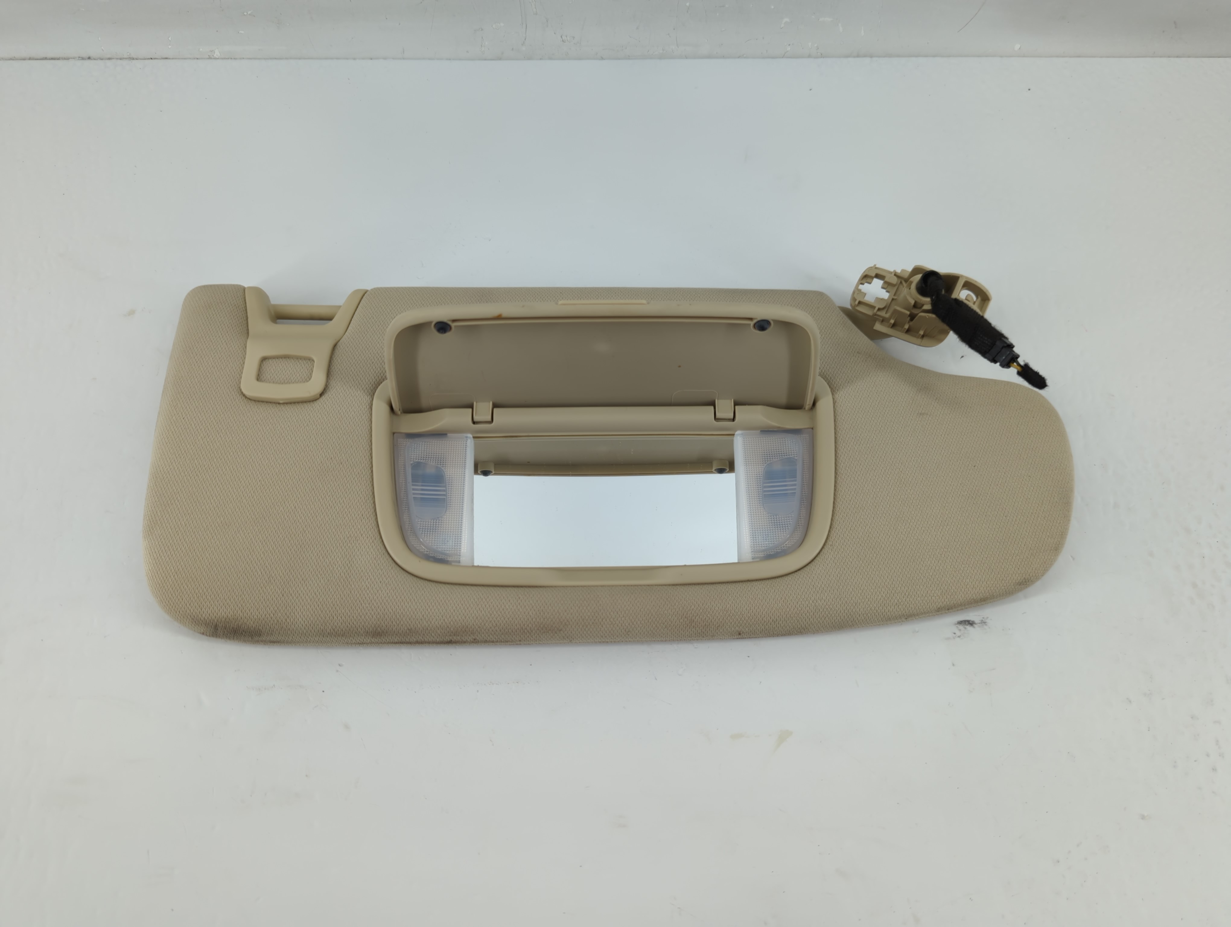 Picture of 2015-2016 Ford Fusion Passenger Sun Visor Mirror Right Sunvisor Tan 1133225