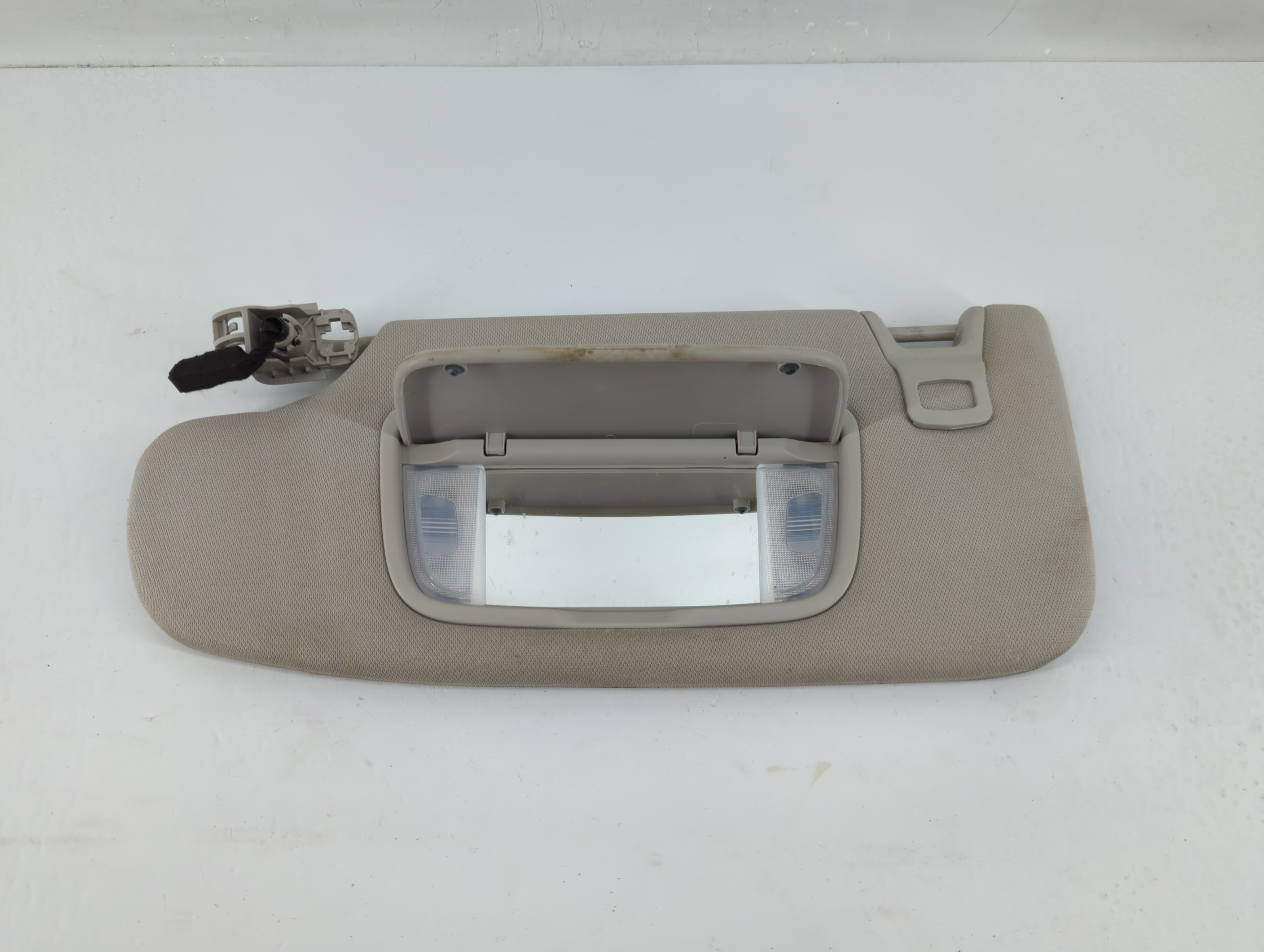 Picture of 2015-2016 Ford Fusion Driver Sun Visor Mirror Left Sunvisor Light Gray 1133902