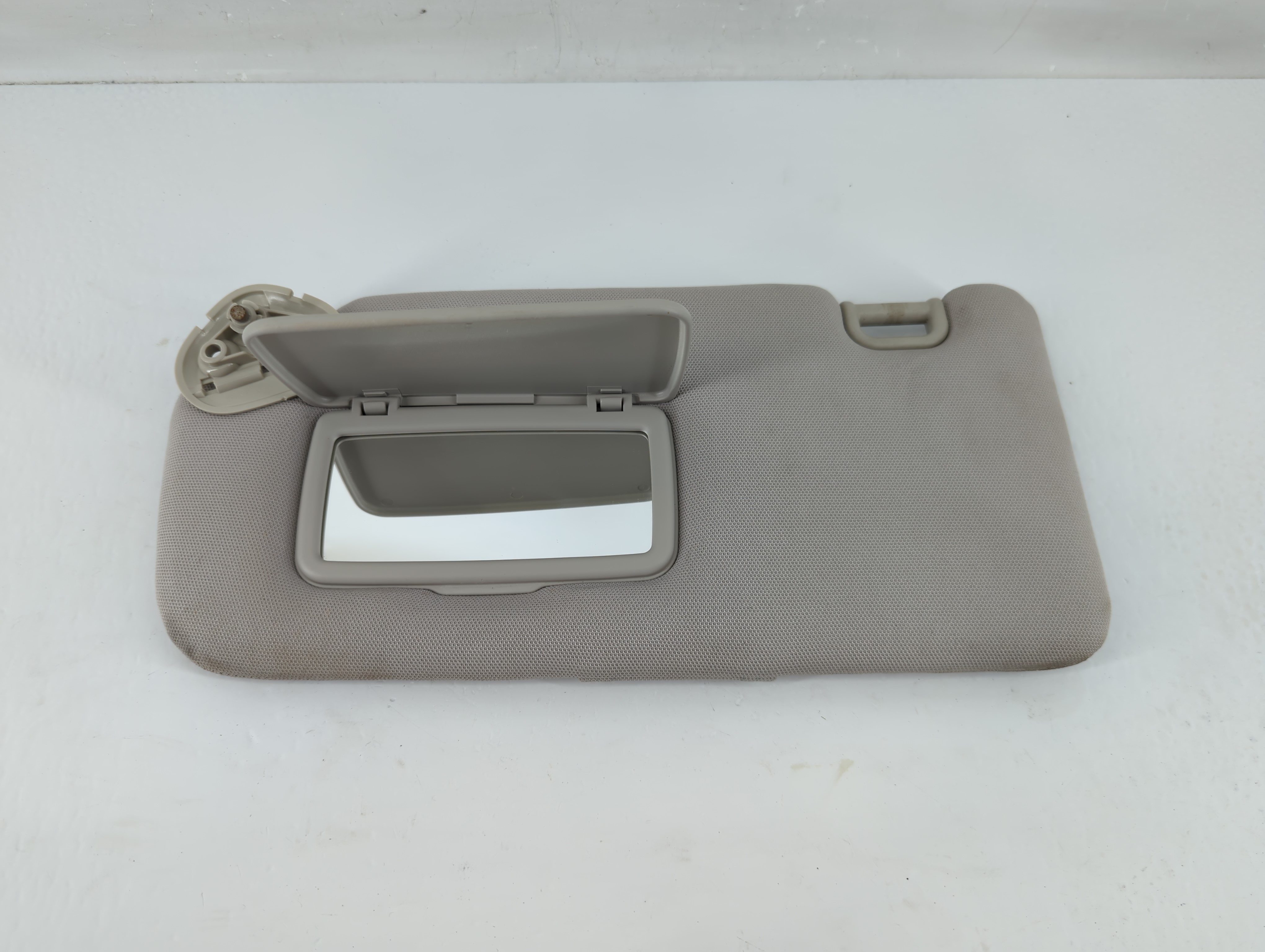 Picture of 2015-2016 Subaru Impreza Driver Sun Visor Mirror Left Sunvisor 1133946