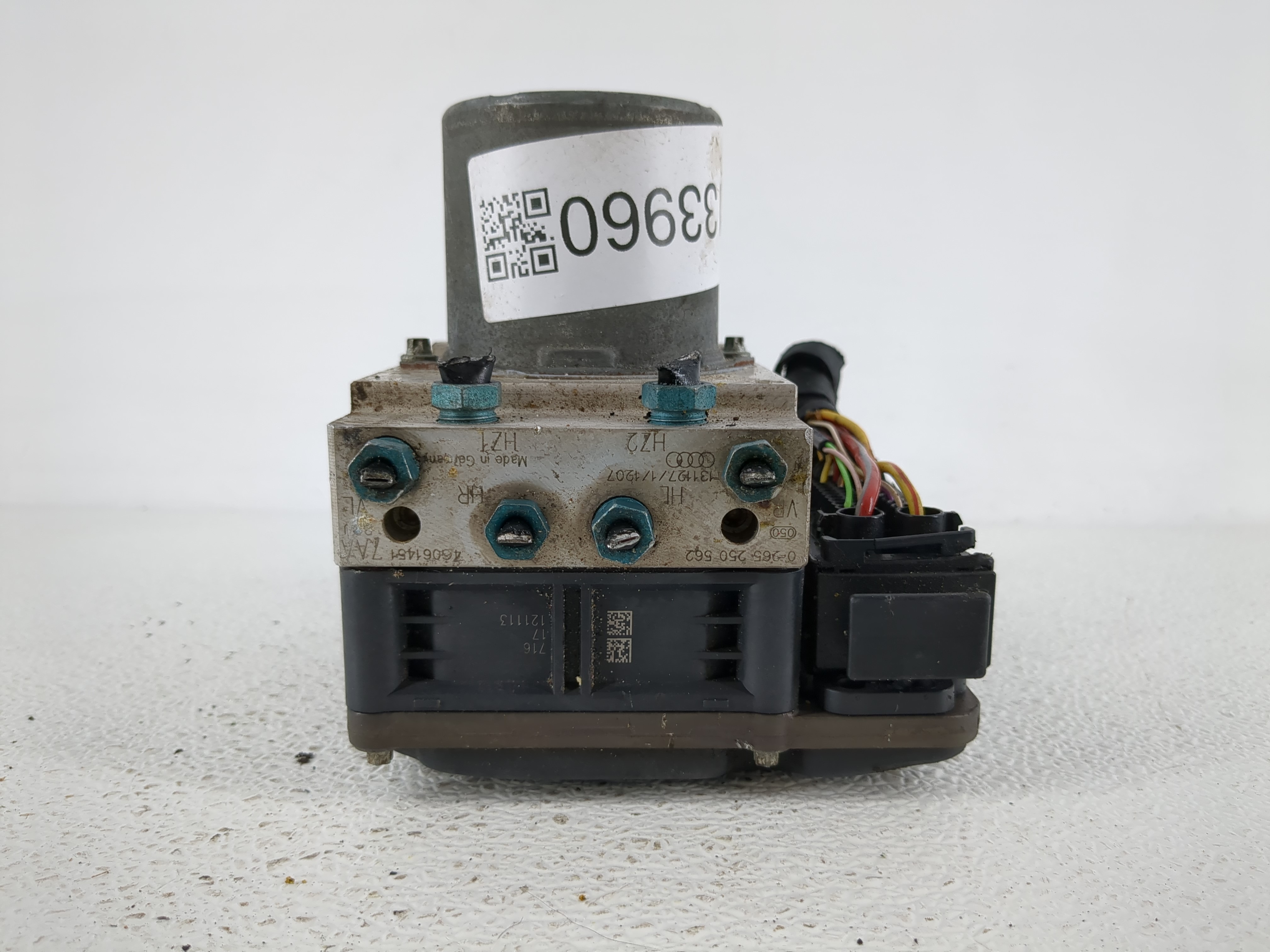 Picture of 2014-2015 Audi A6 Abs Pump Control Module 1133960