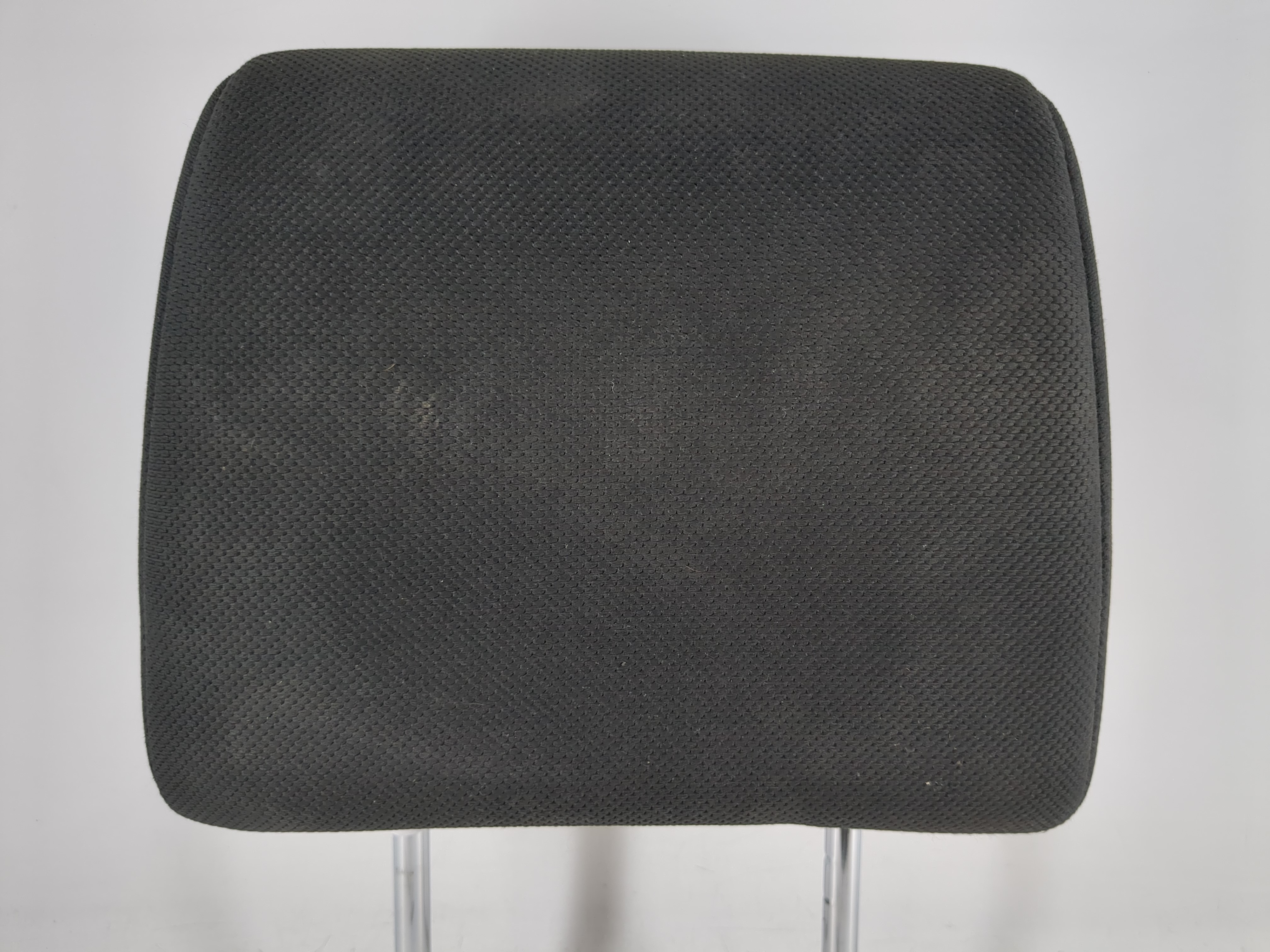 Picture of 2010-2013 Nissan Rogue Headrest Head Rest Front Driver Passenger Seat 1134030
