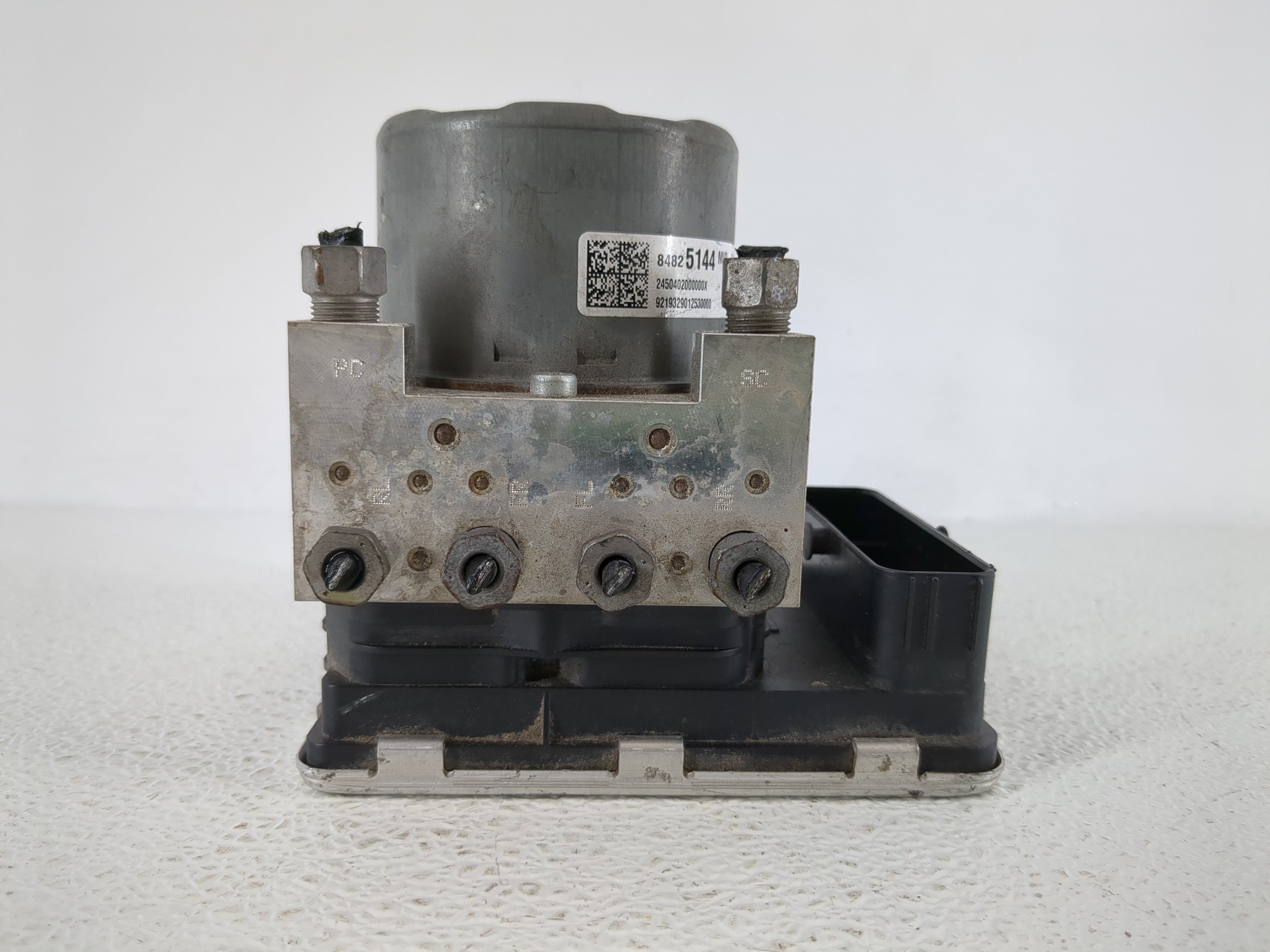 Picture of 2018-2019 Chevrolet Equinox Abs Pump Control Module 1134151