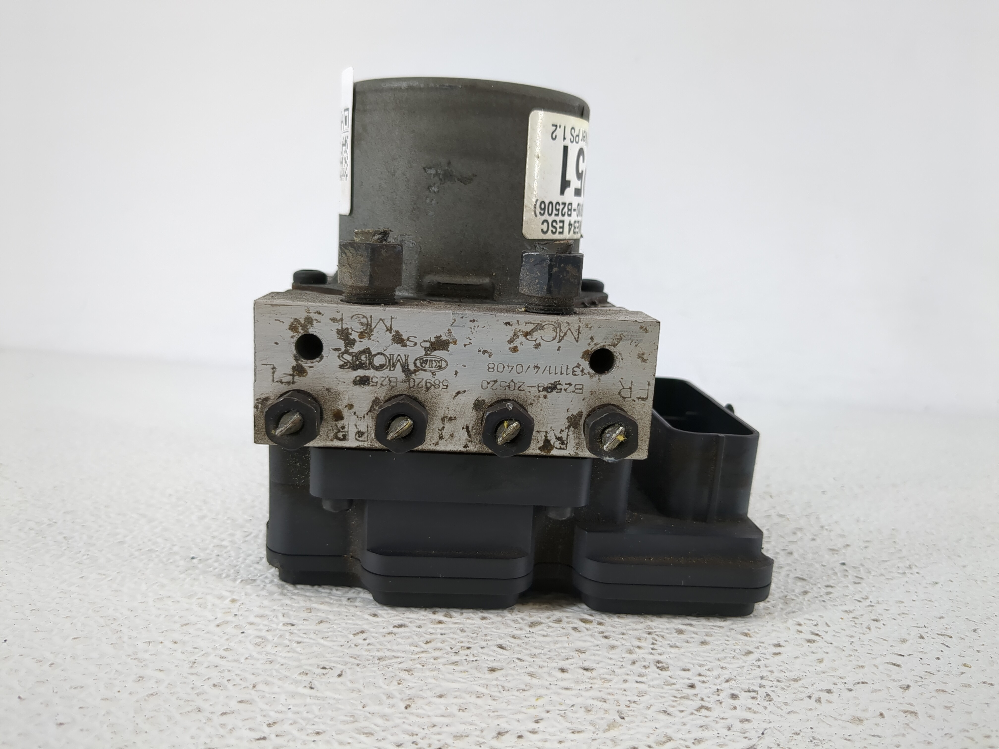 Picture of Kia Soul Abs Pump Control Module 1134178