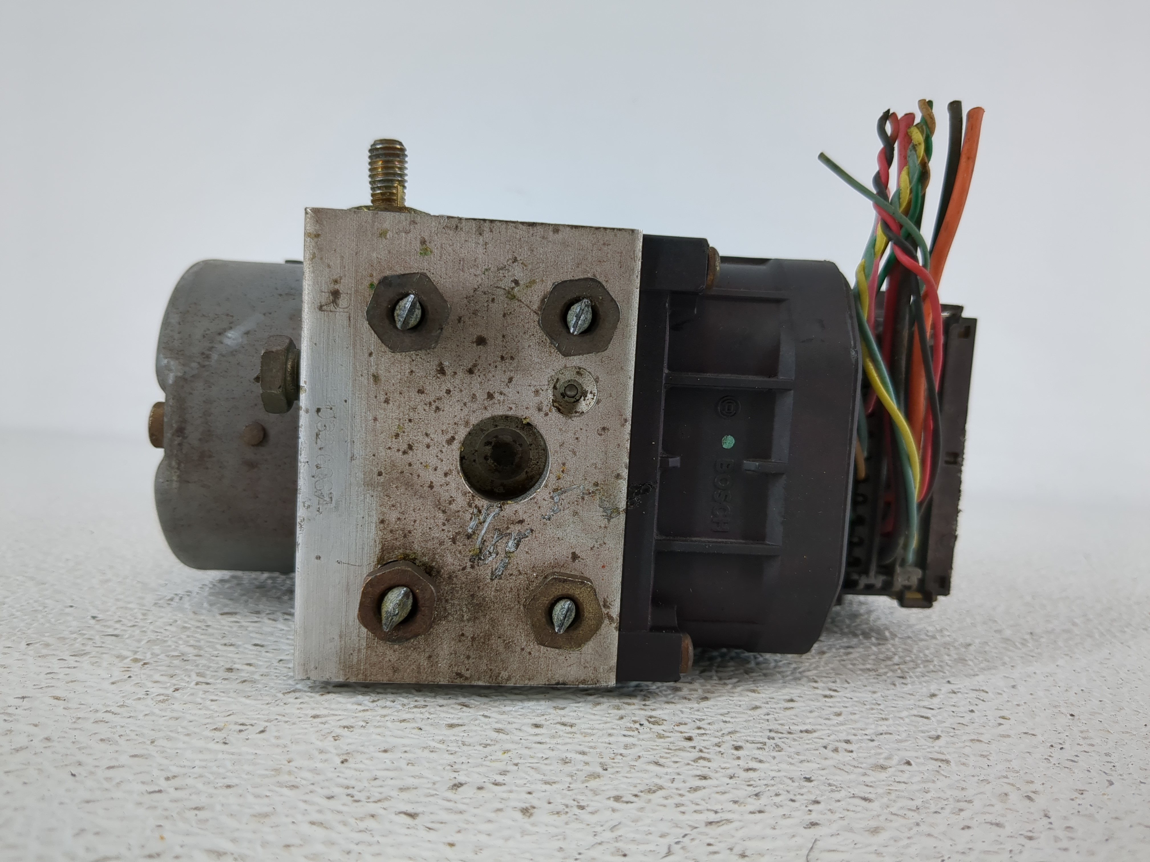 1999-2002 Chevrolet Camaro Abs Pump Control Module 1134184 - Oemusedautoparts1.com