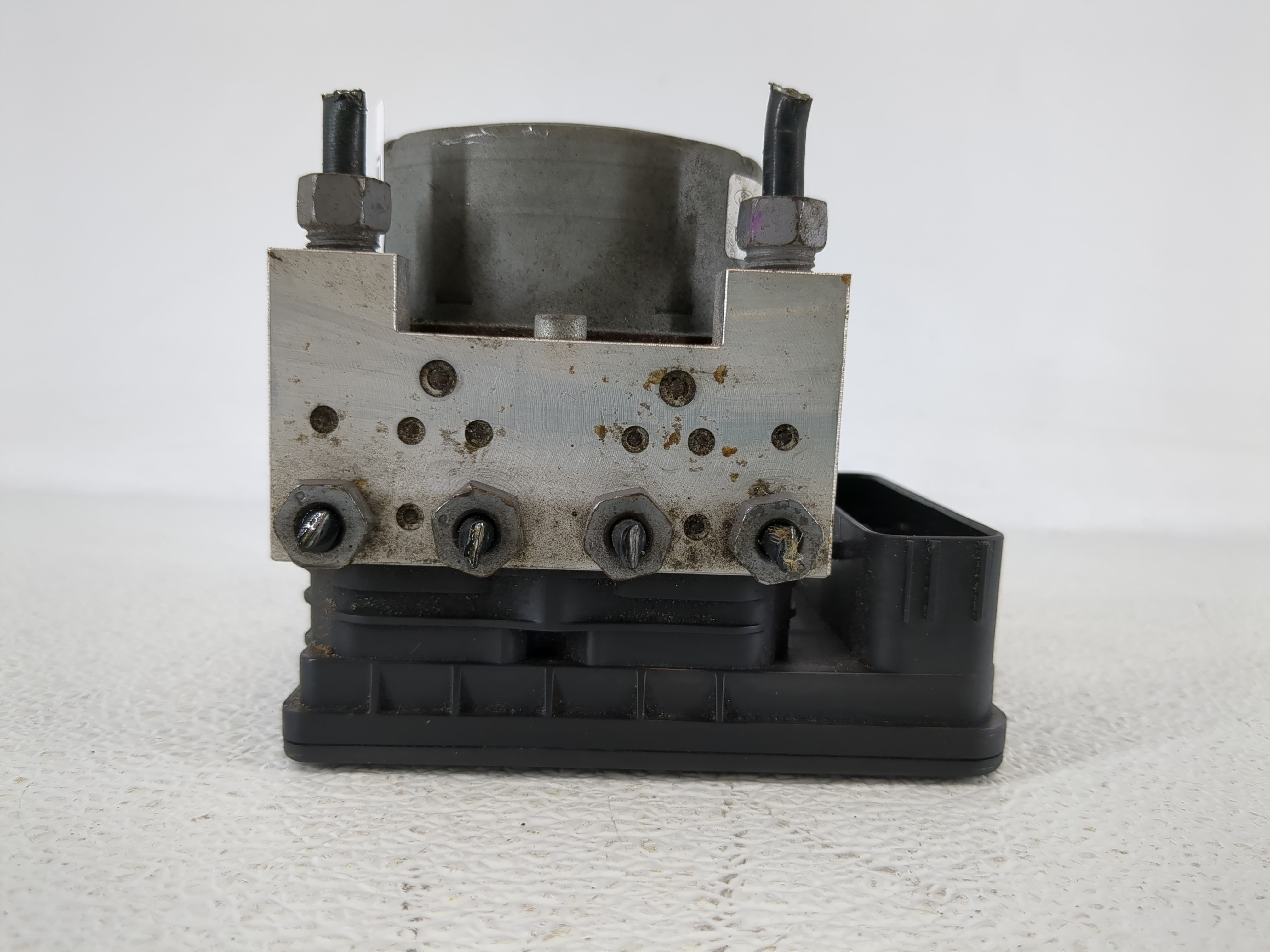 Picture of 2017-2018 Ford Fusion Abs Pump Control Module 1134221