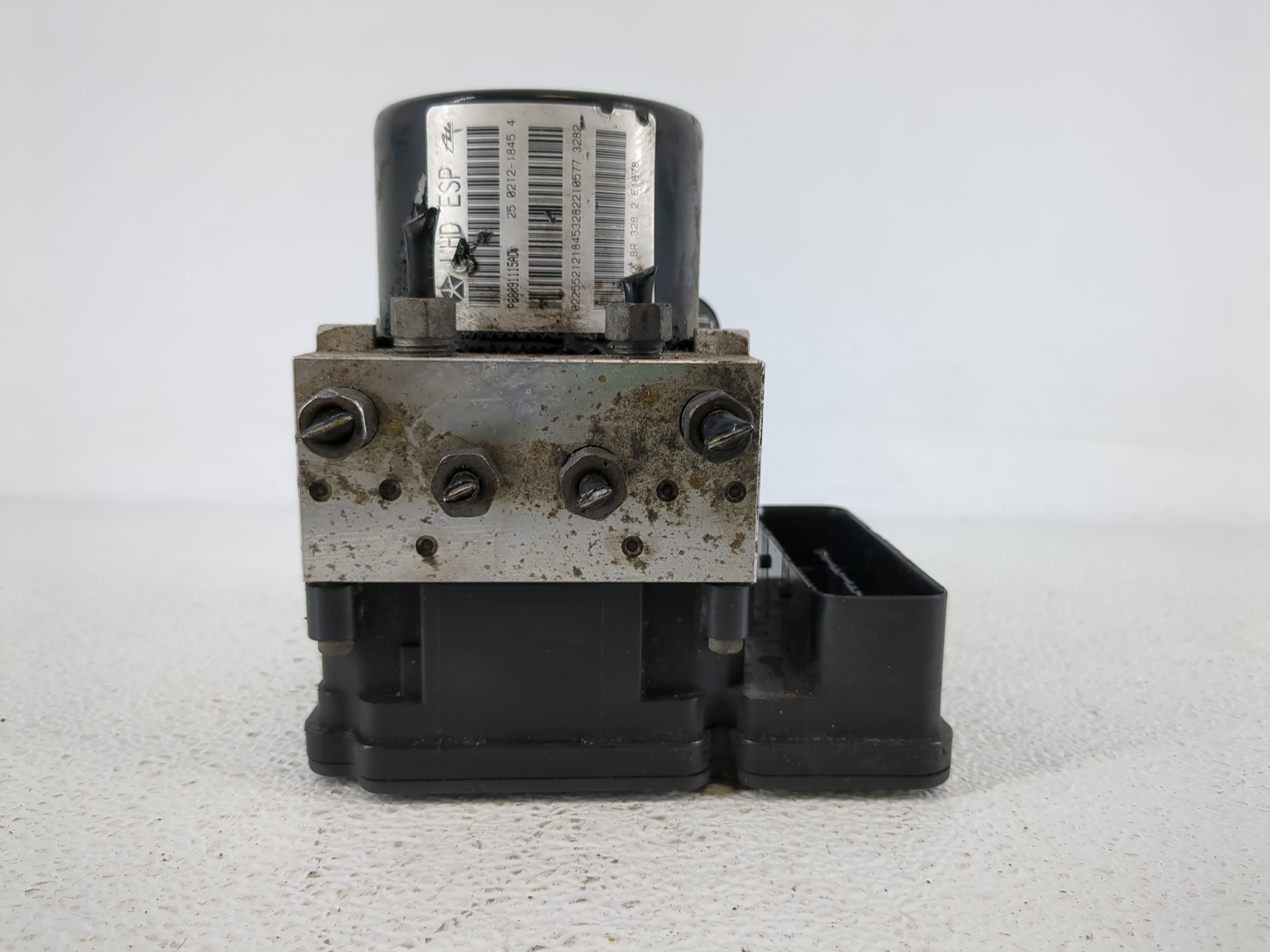 Picture of Nissan Pathfinder Abs Pump Control Module 1134230