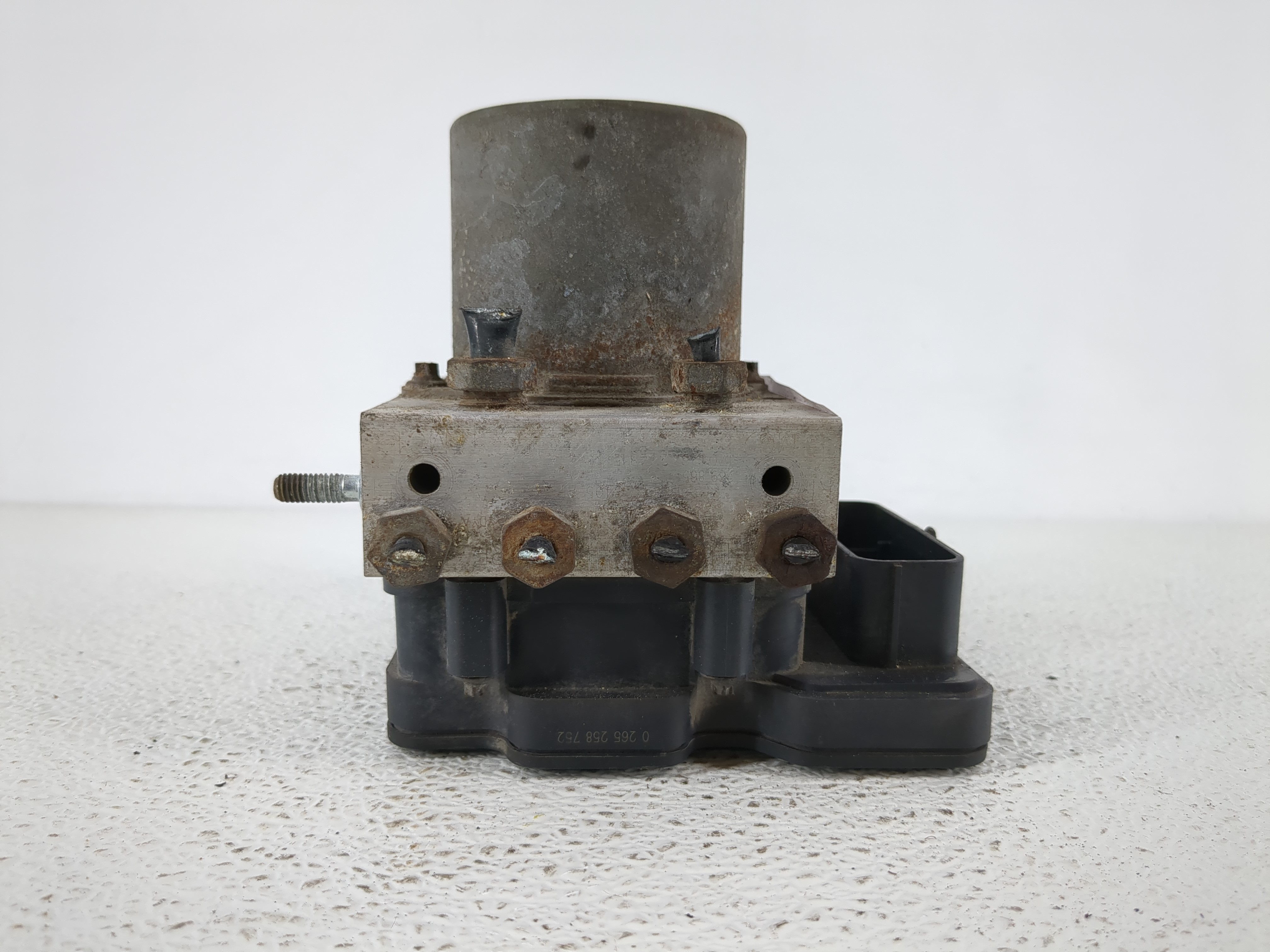 Picture of 2017-2018 Ford F-150 Abs Pump Control Module 1134267