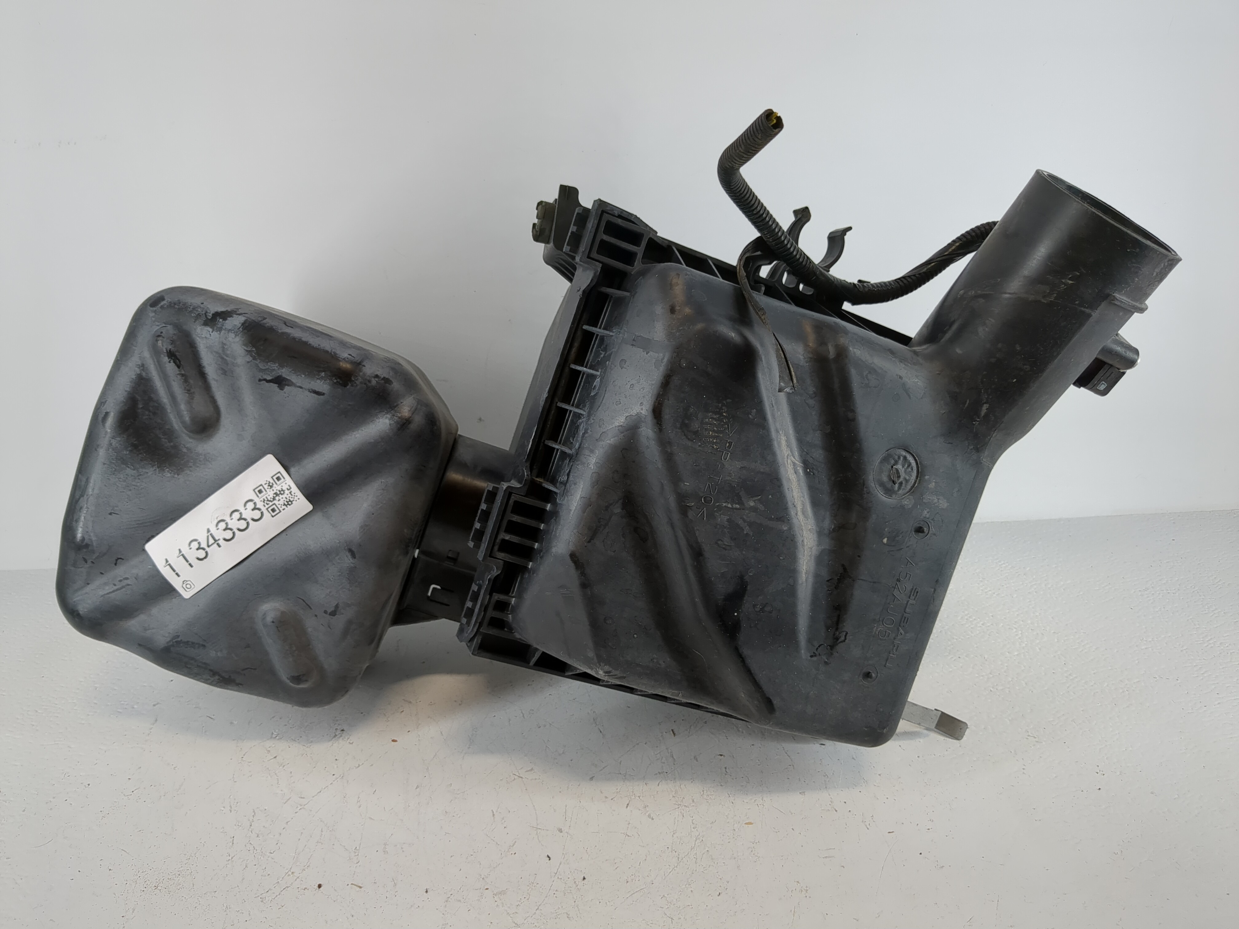 2010-2014 Subaru Legacy Air Cleaner Intake-duct Hose Tube 1134333 - Oemusedautoparts1.com