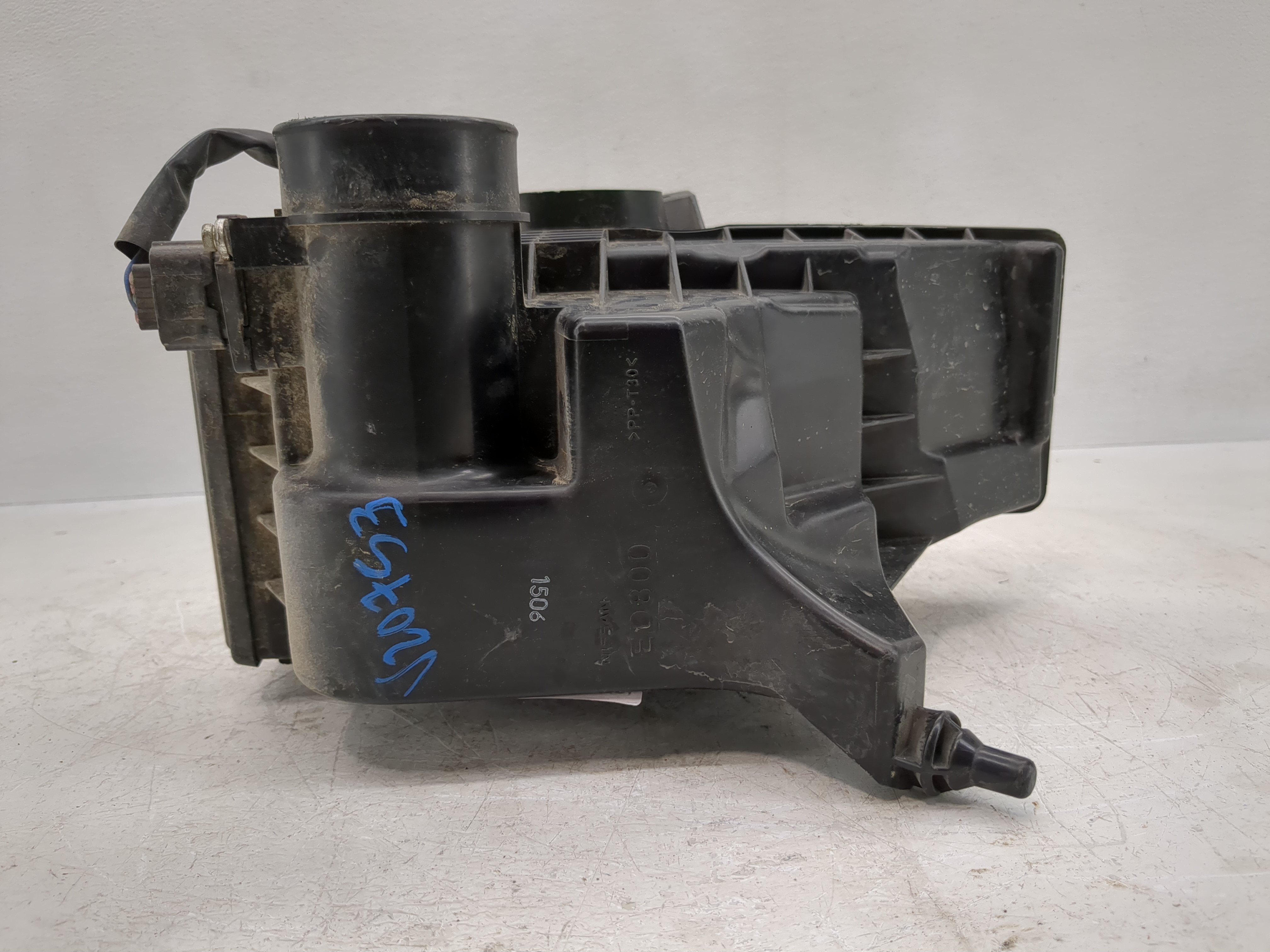 Picture of 2010-2014 Nissan Cube Air Cleaner Intake-duct Hose Tube 1134334