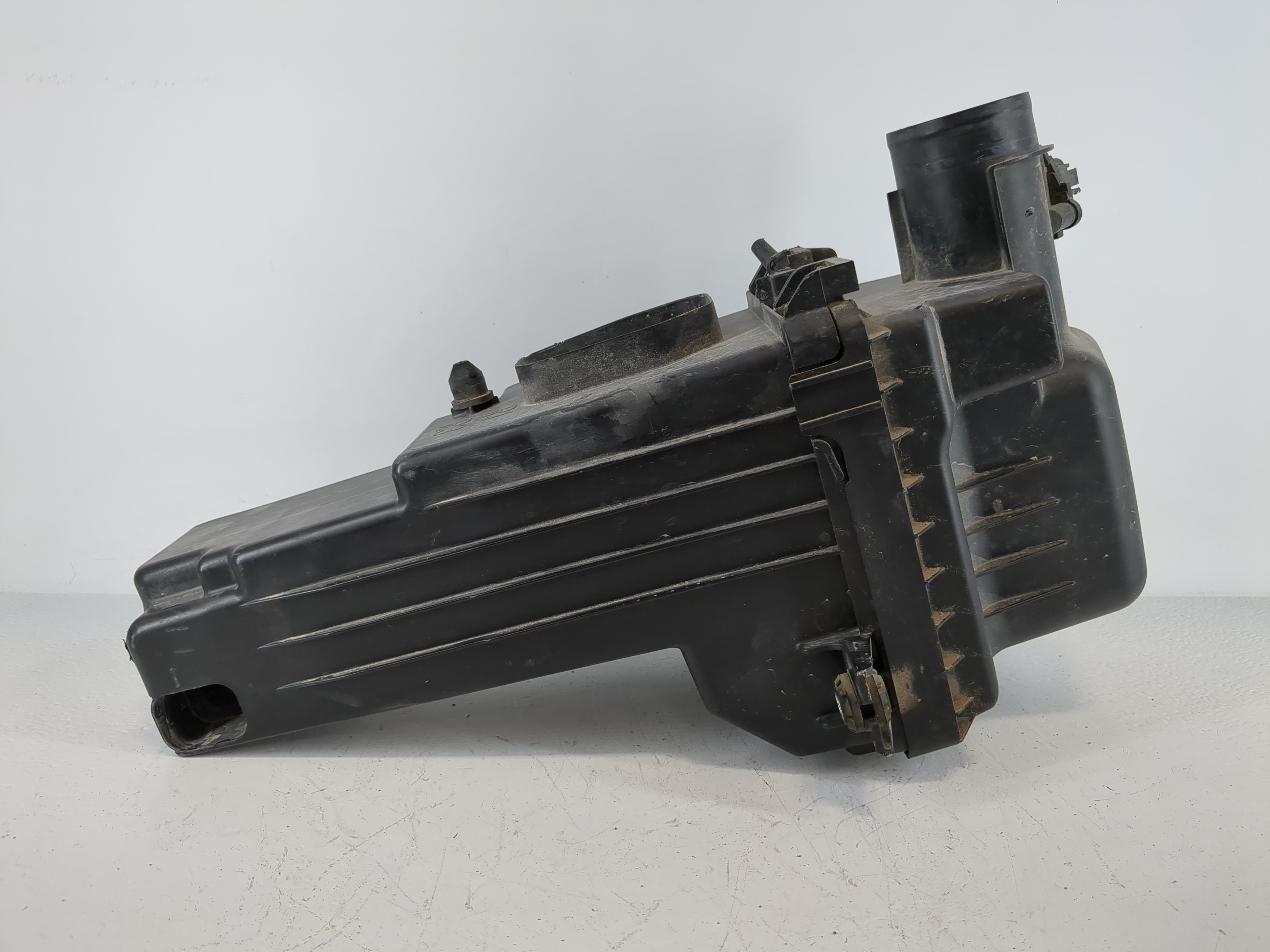 Picture of 2018-2021 Nissan Kicks Air Cleaner Intake-duct Hose Tube 1134359