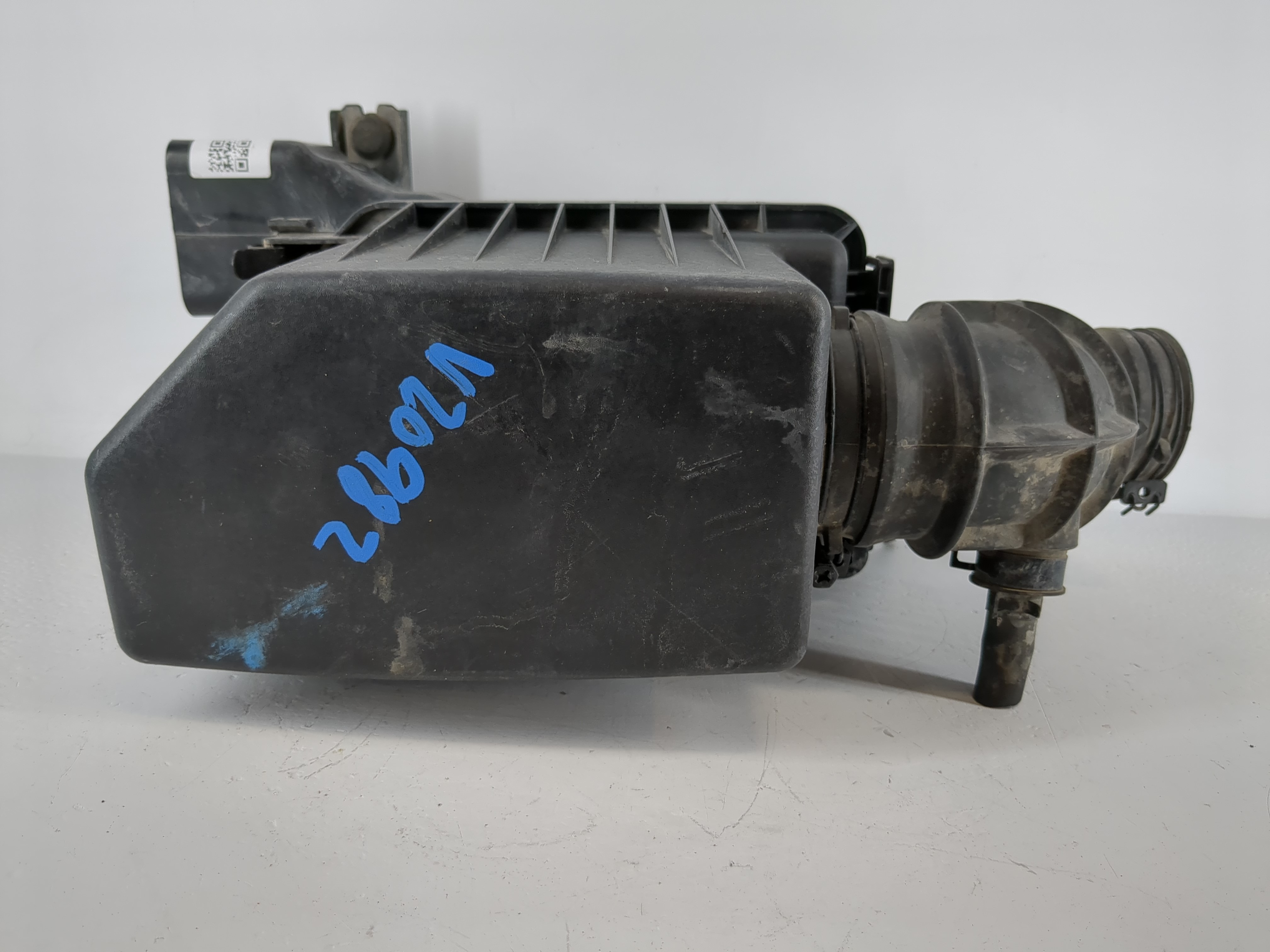 Picture of 2014-2016 Kia Soul Air Cleaner Intake-duct Hose Tube 1134365