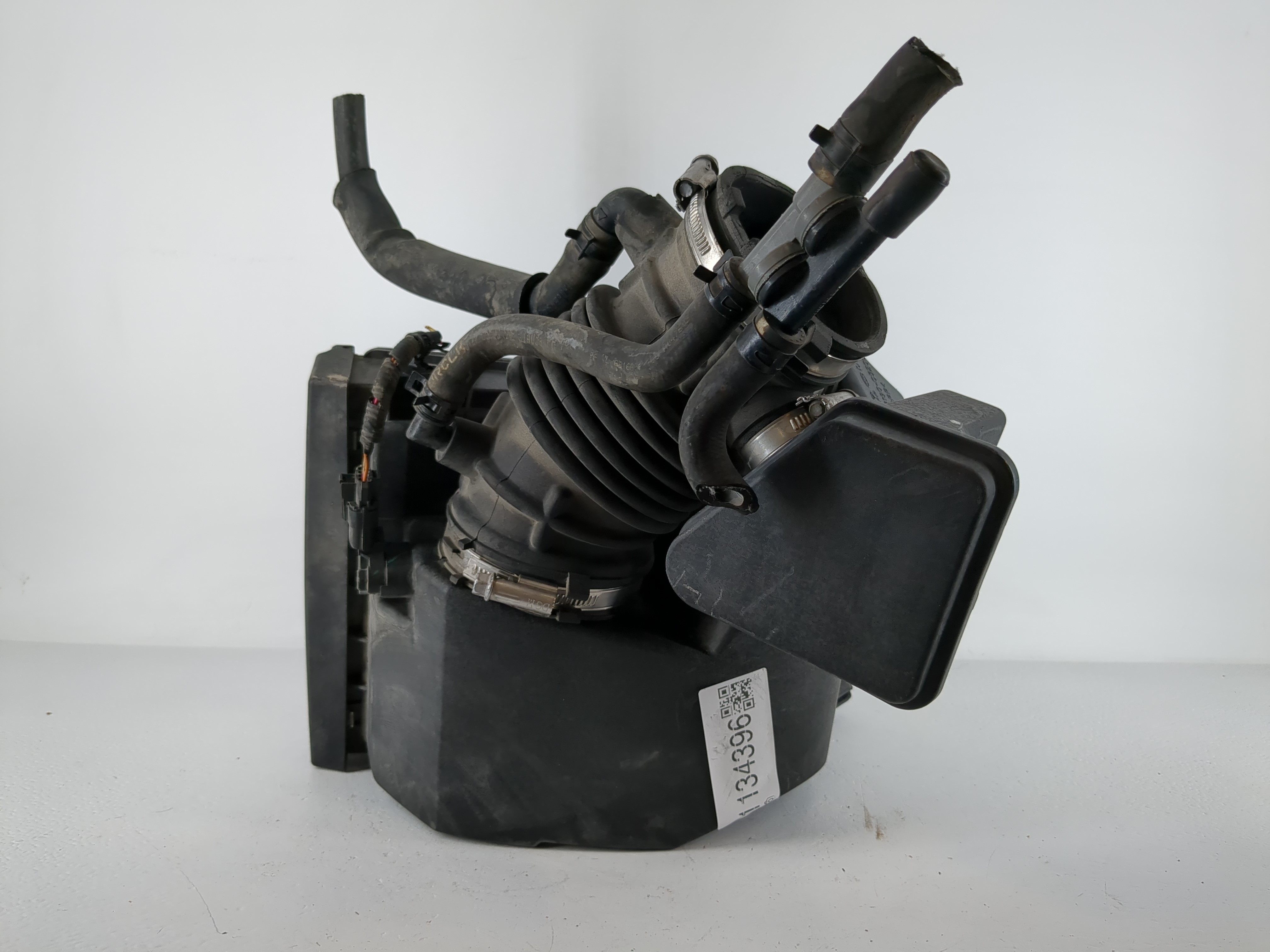 Picture of 2016-2018 Kia Sorento Air Cleaner Intake-duct Hose Tube 1134396
