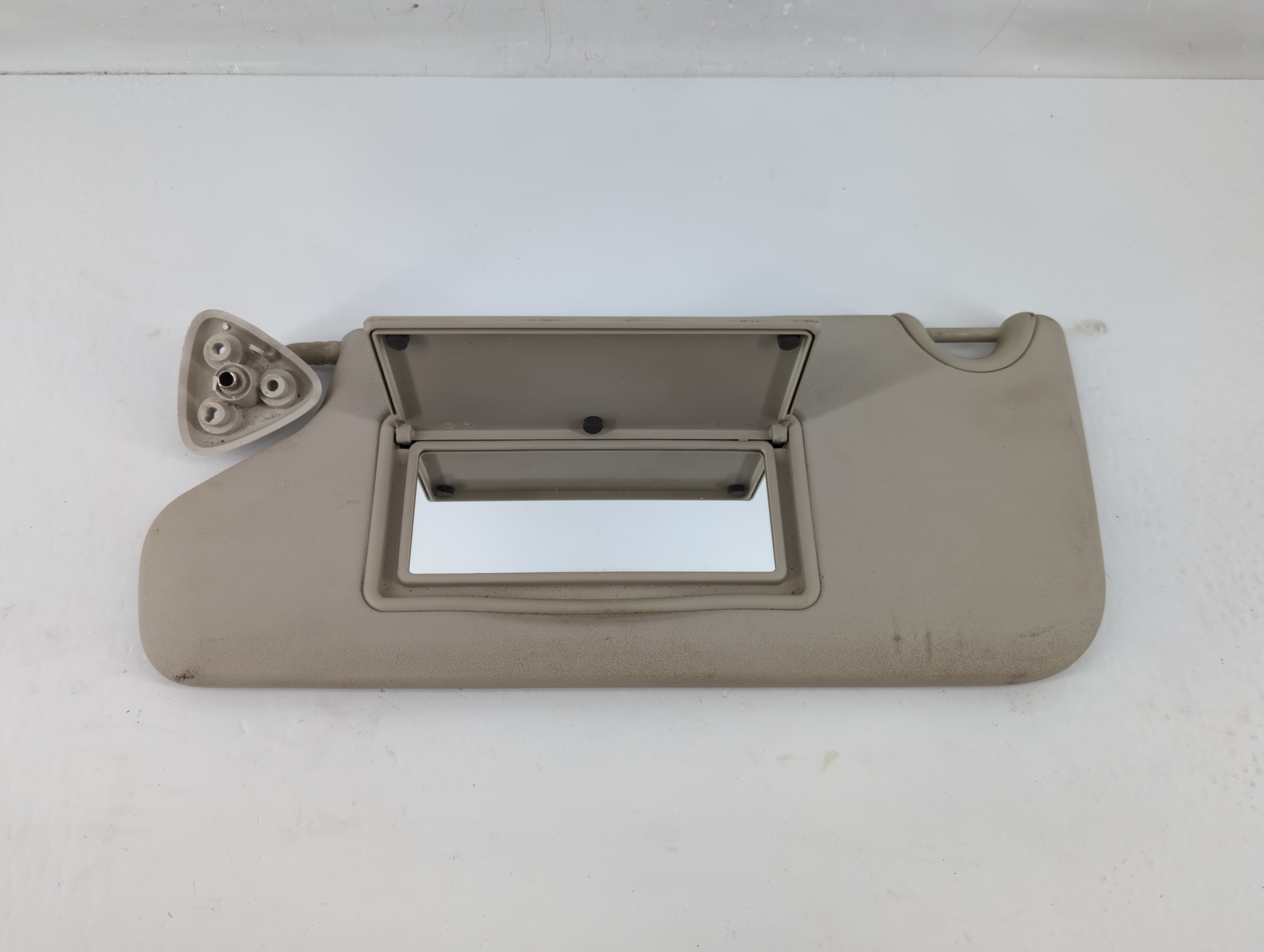 2016 Dodge Journey Driver Sun Visor Mirror Left Sunvisor Light Beige 1135386 - Oemusedautoparts1.com