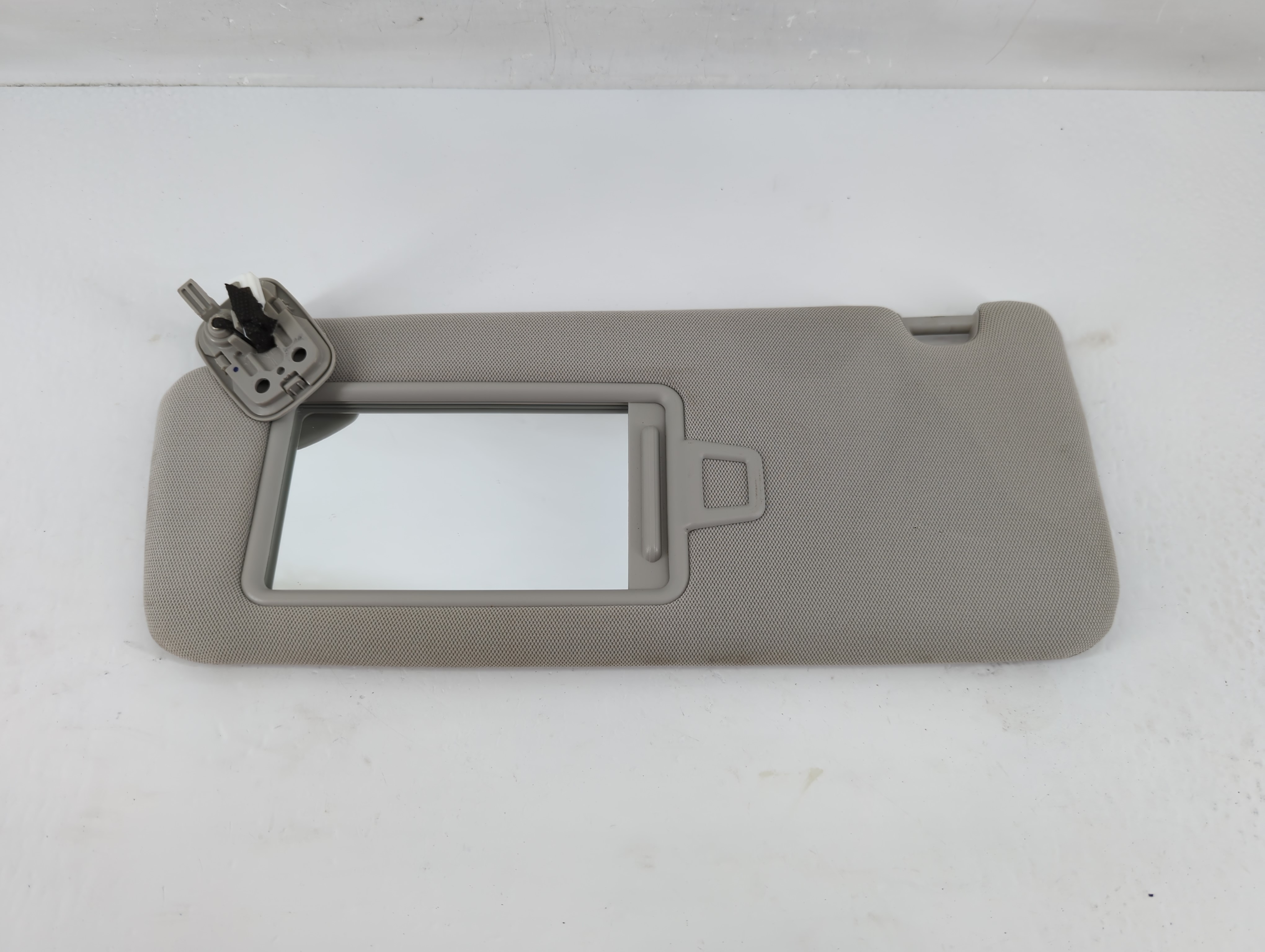 Picture of 2016-2020 Kia Optima Driver Sun Visor Mirror Left Sunvisor Grey 1135392